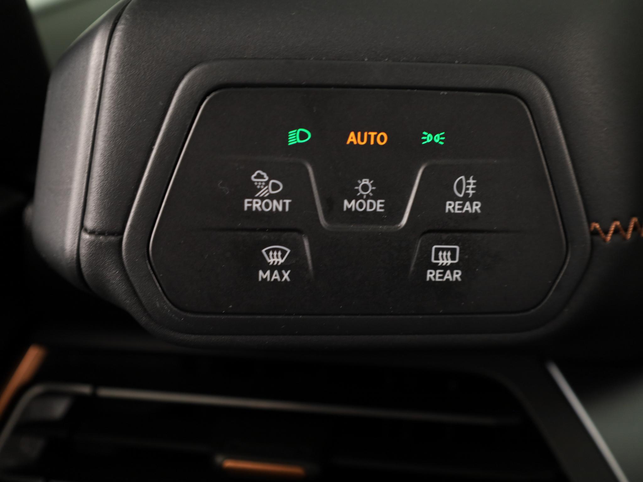 Foto van Cupra Born 150 KW 58/62 KWH