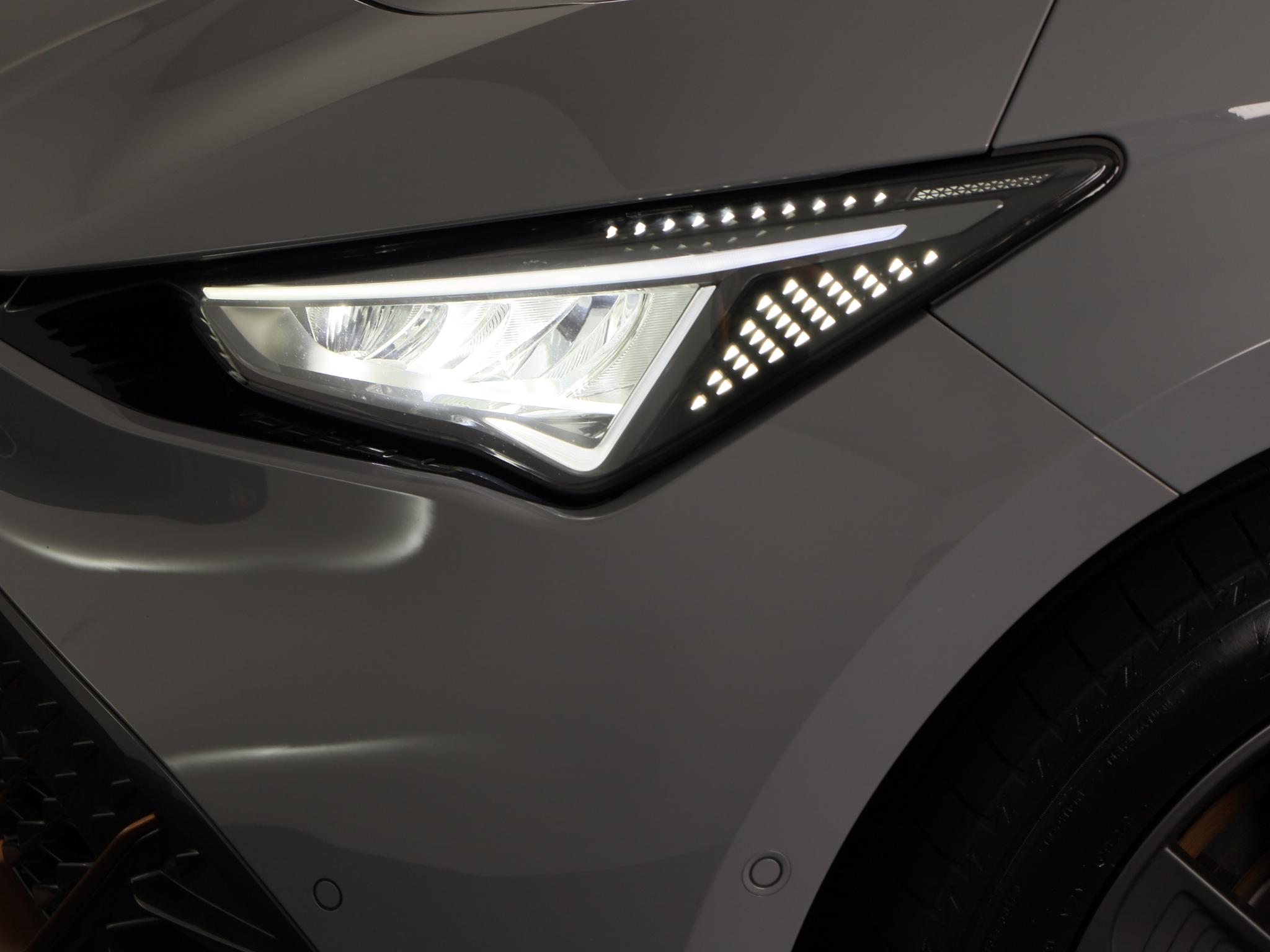 Foto van Cupra Born 150 KW 58/62 KWH