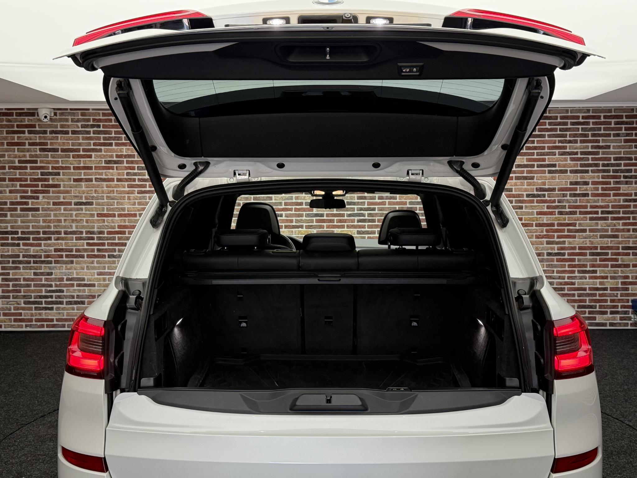 Foto van BMW X5 Xdrive40i