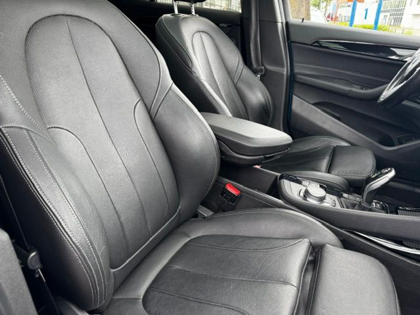 Foto van BMW X2 Xdrive20i