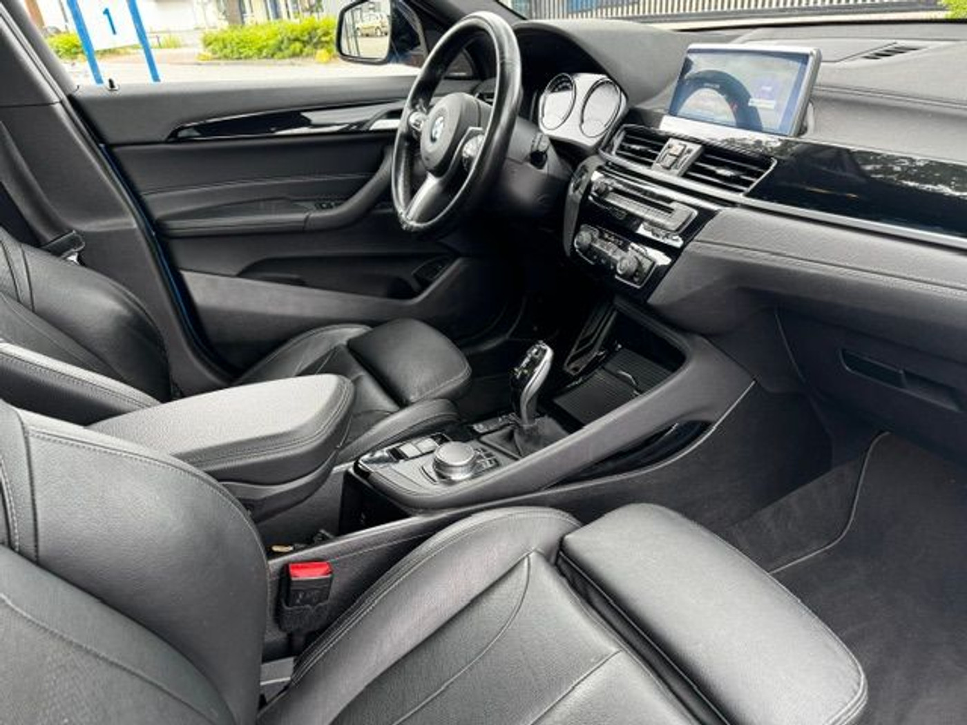 Foto van BMW X2 Xdrive20i