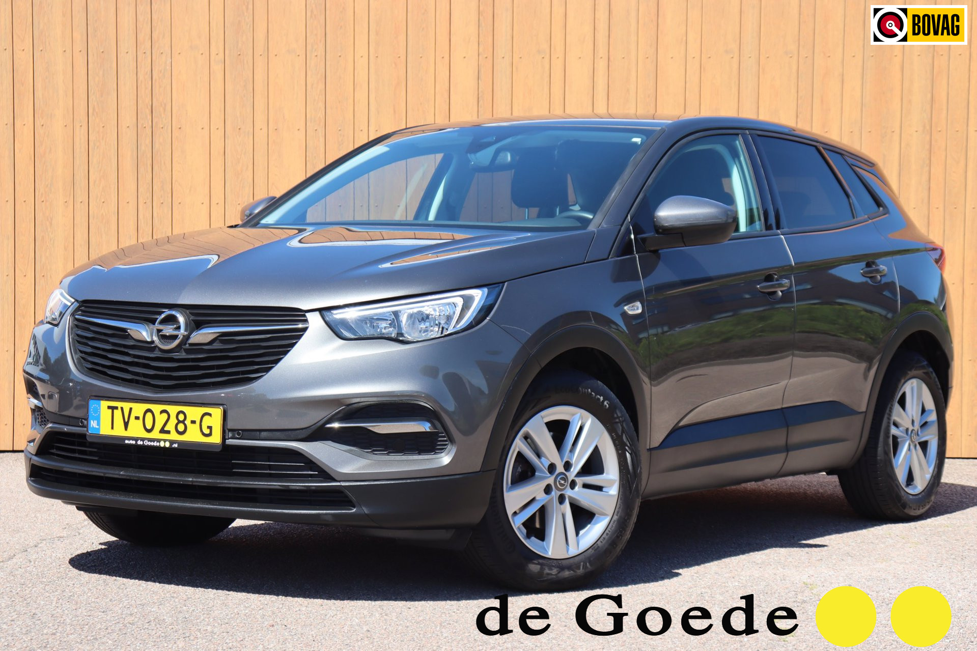 Foto van OPEL GRANDLAND X