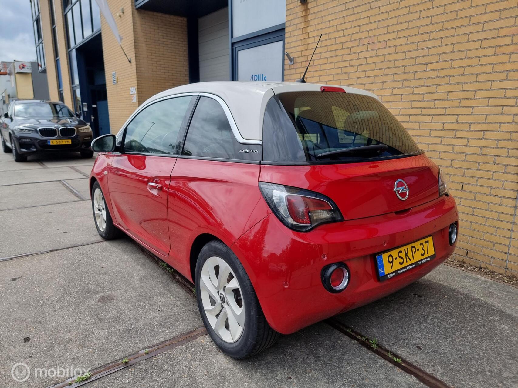 Foto van Opel Adam