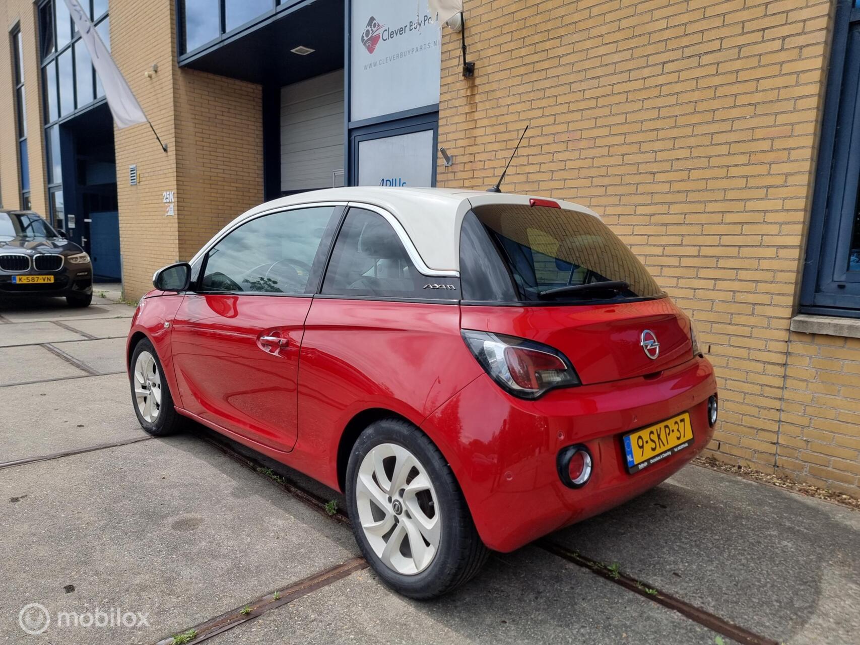 Foto van Opel Adam