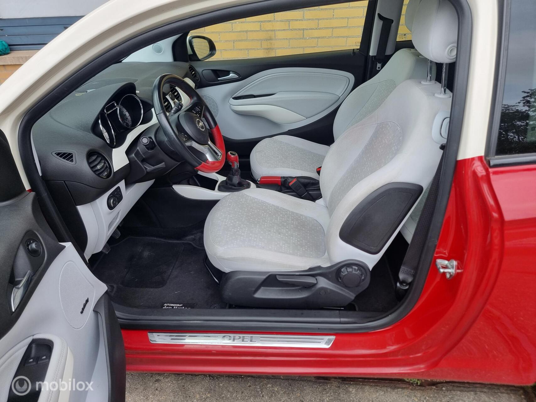 Foto van Opel Adam