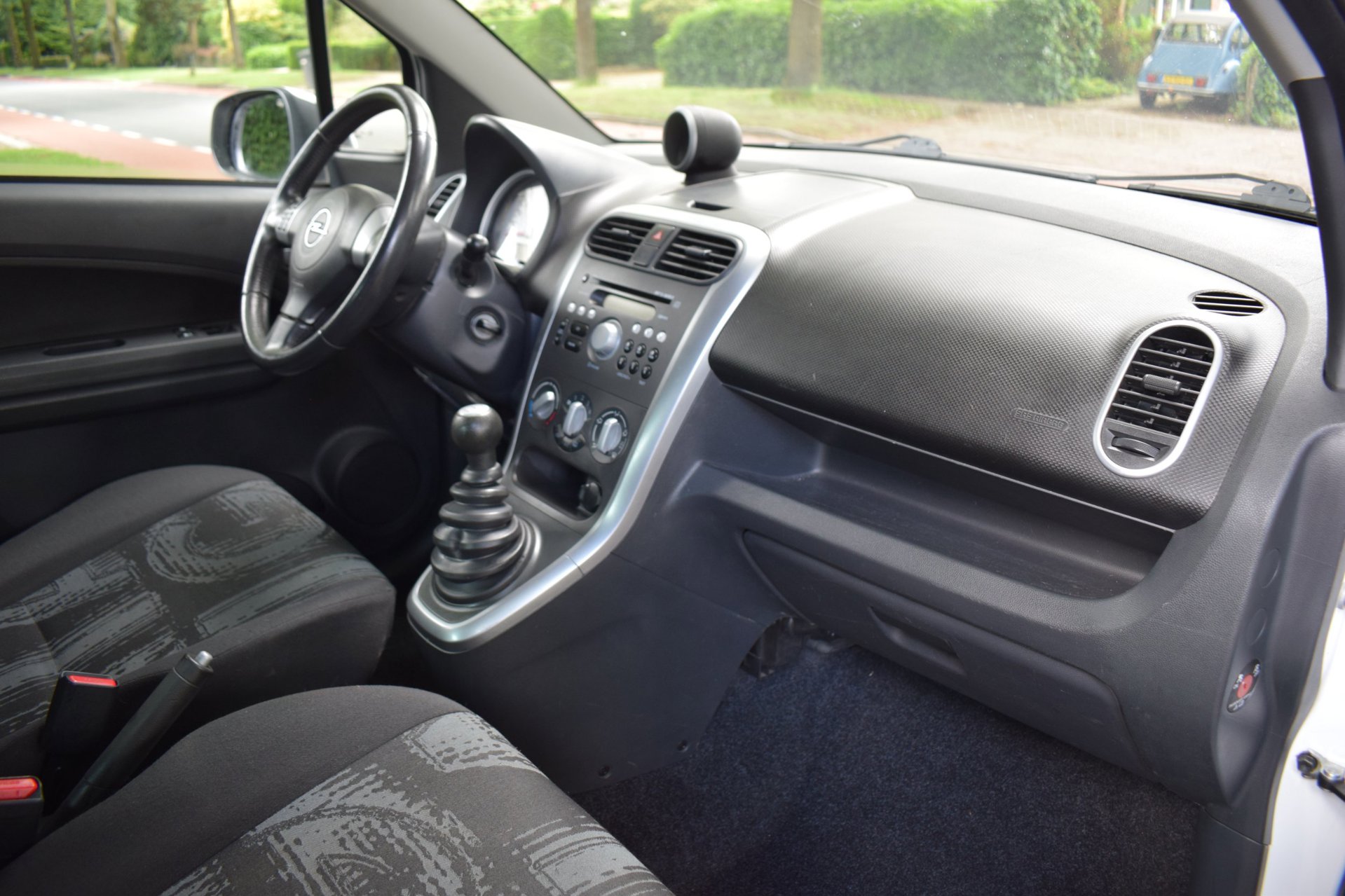 Foto van Opel Agila