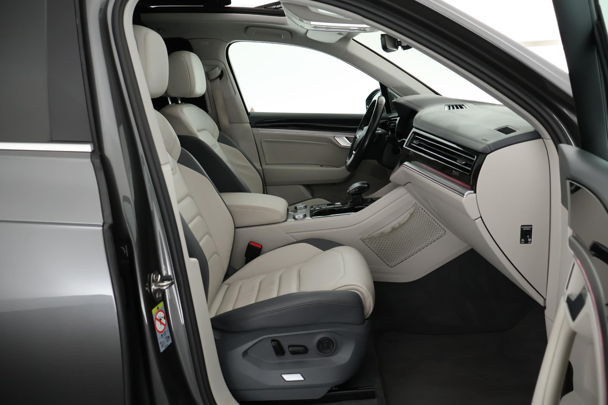 Foto van Volkswagen Touareg