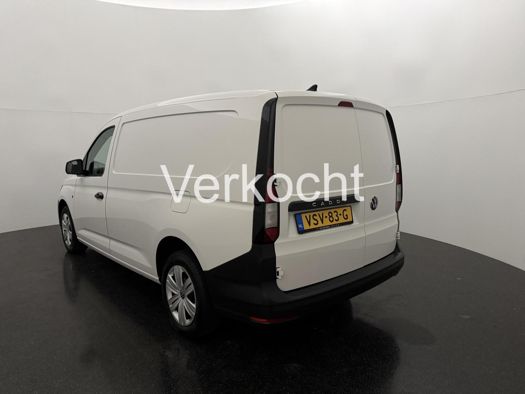 Foto van Volkswagen Caddy Modified Partition Wall