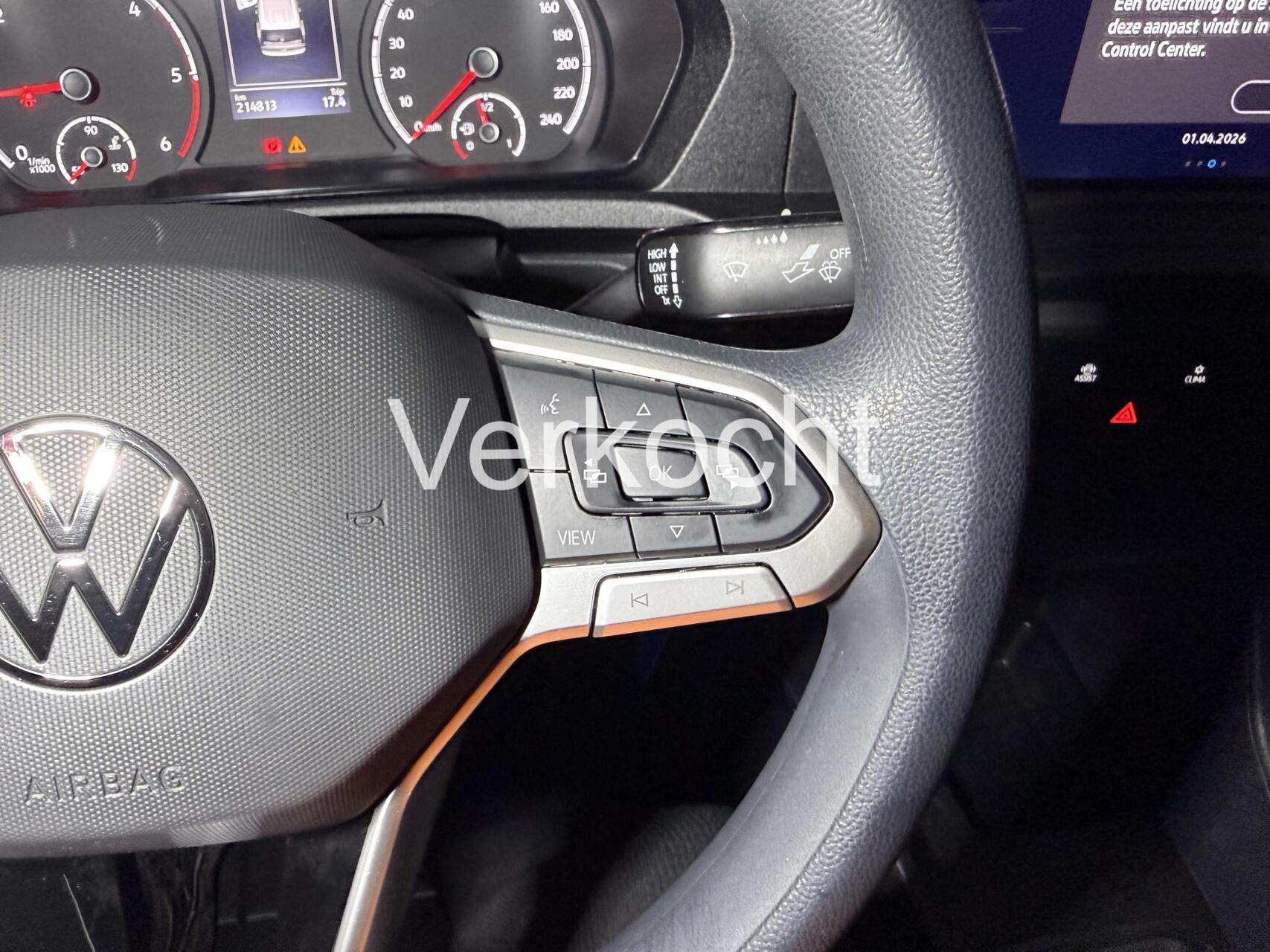 Foto van Volkswagen Caddy Modified Partition Wall
