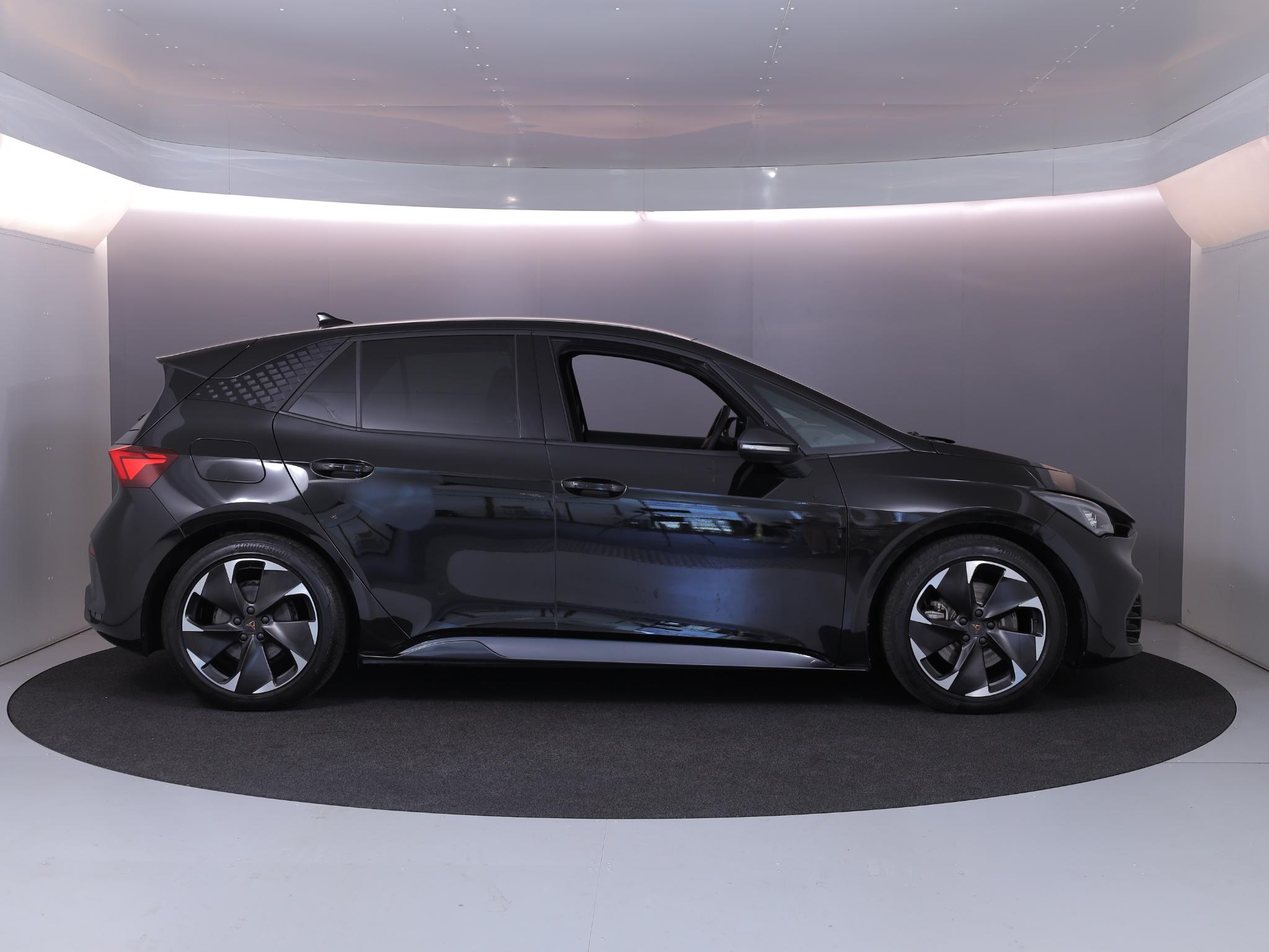 Foto van Cupra Born 170 KW 60/63 KWH