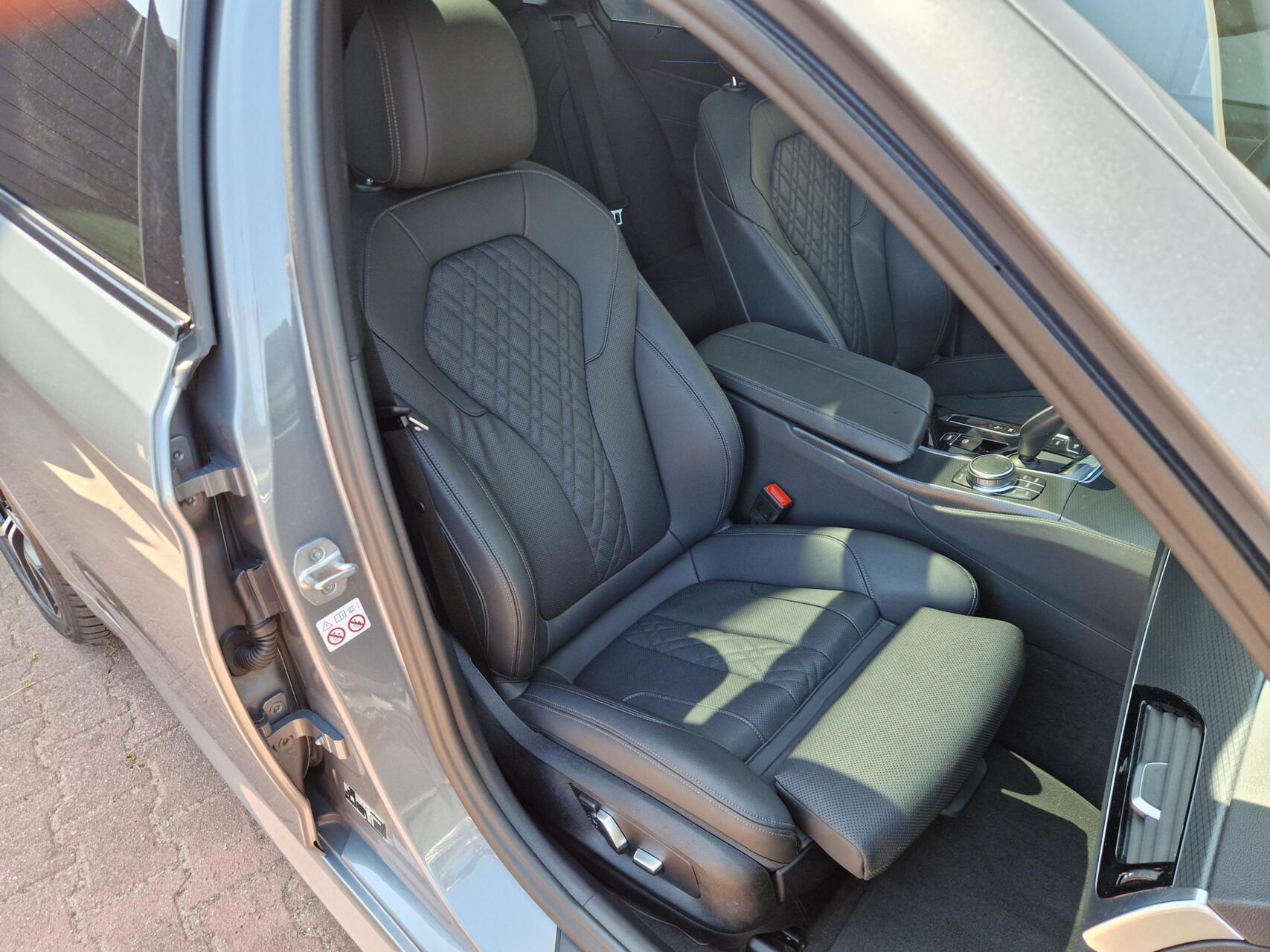 Foto van BMW 530e