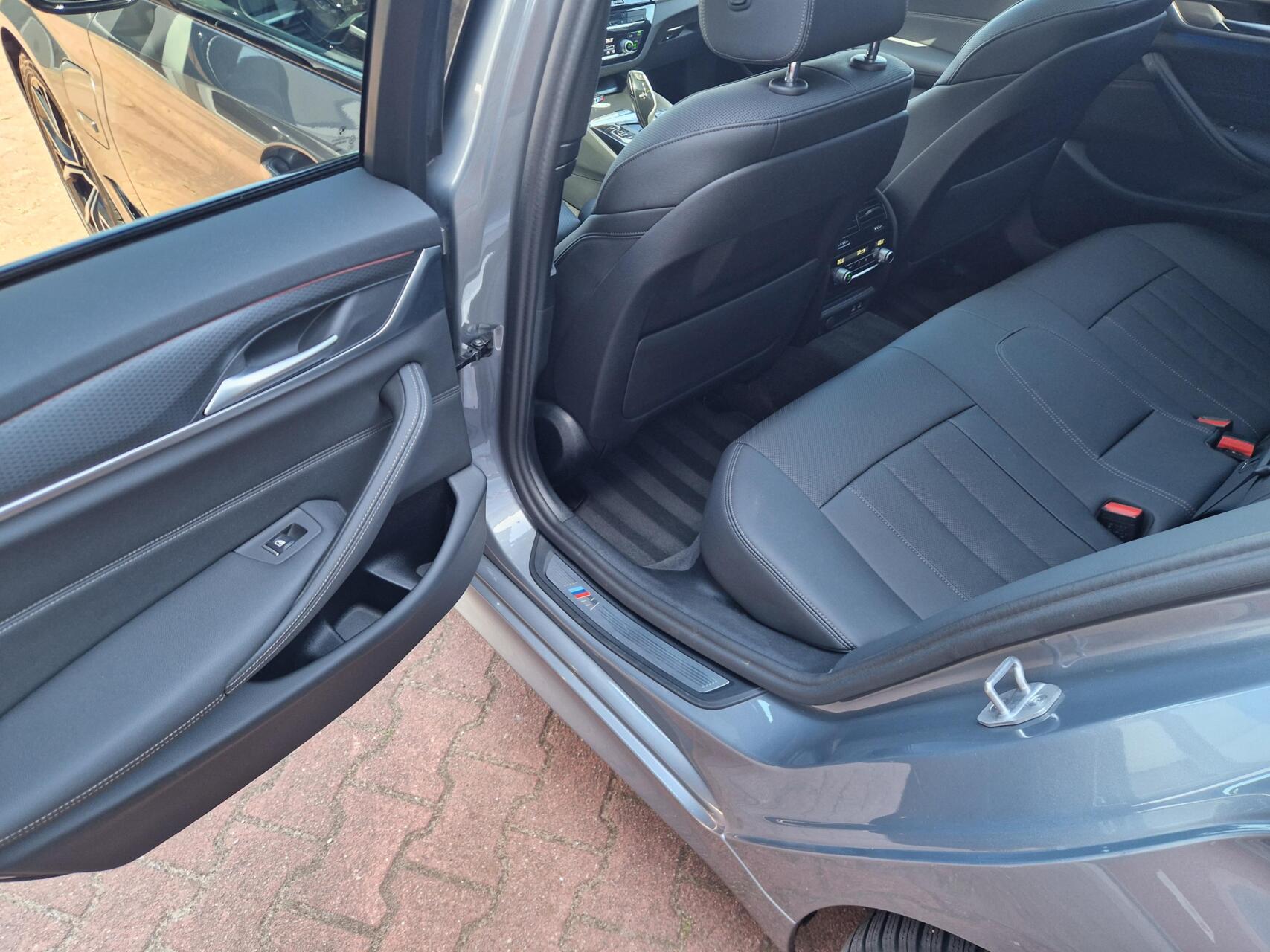 Foto van BMW 530e