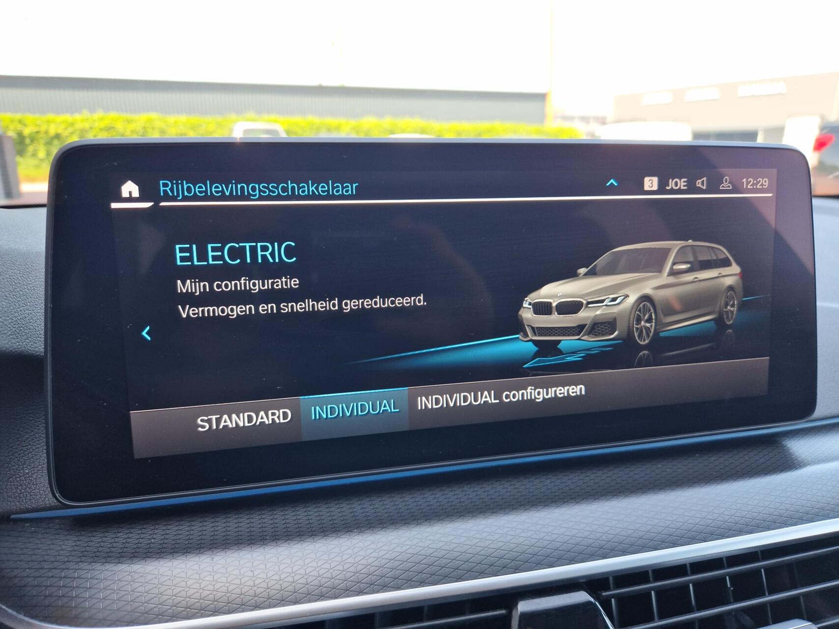 Foto van BMW 530e