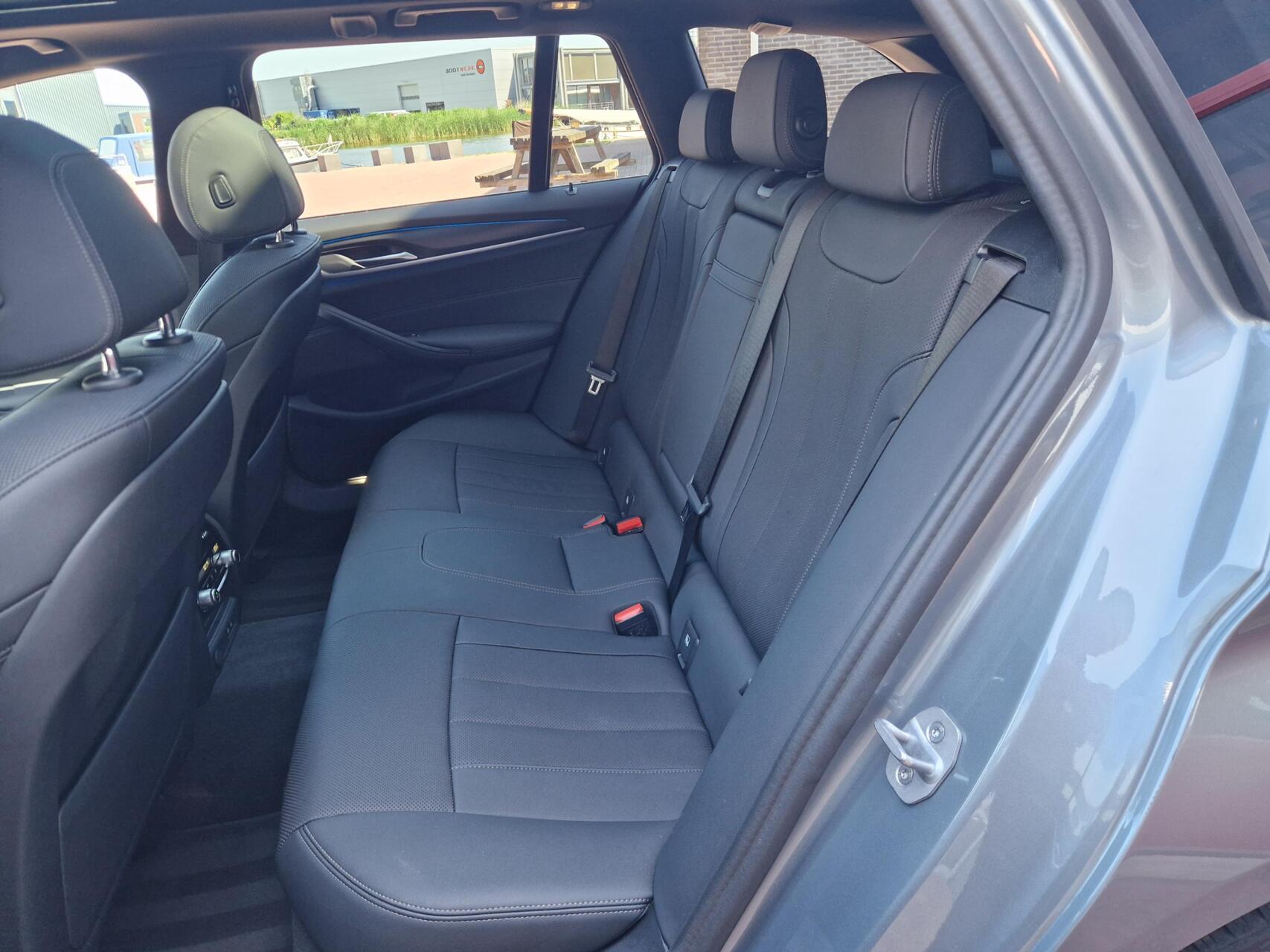 Foto van BMW 530e
