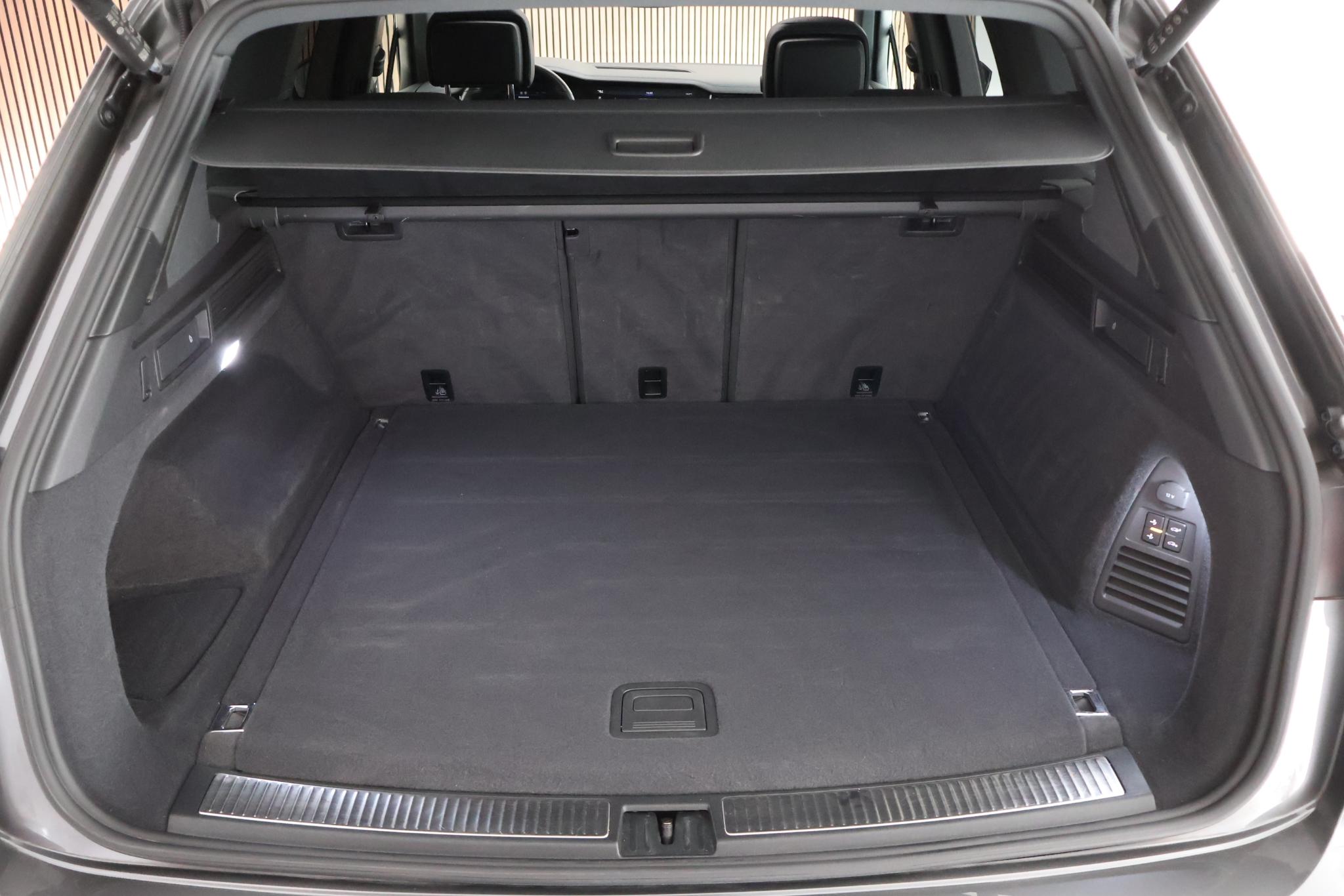 Foto van Volkswagen Touareg R
