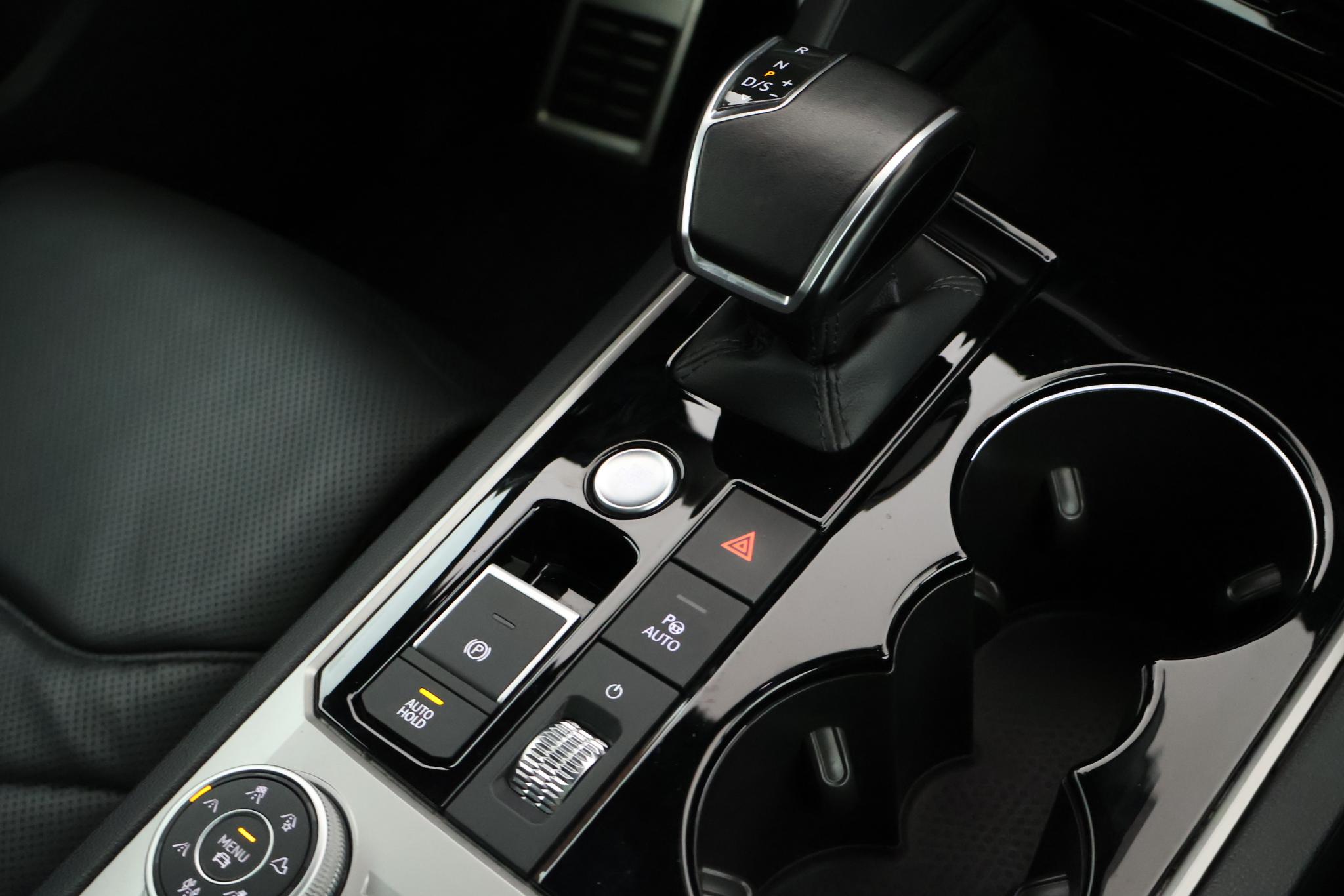 Foto van Volkswagen Touareg R