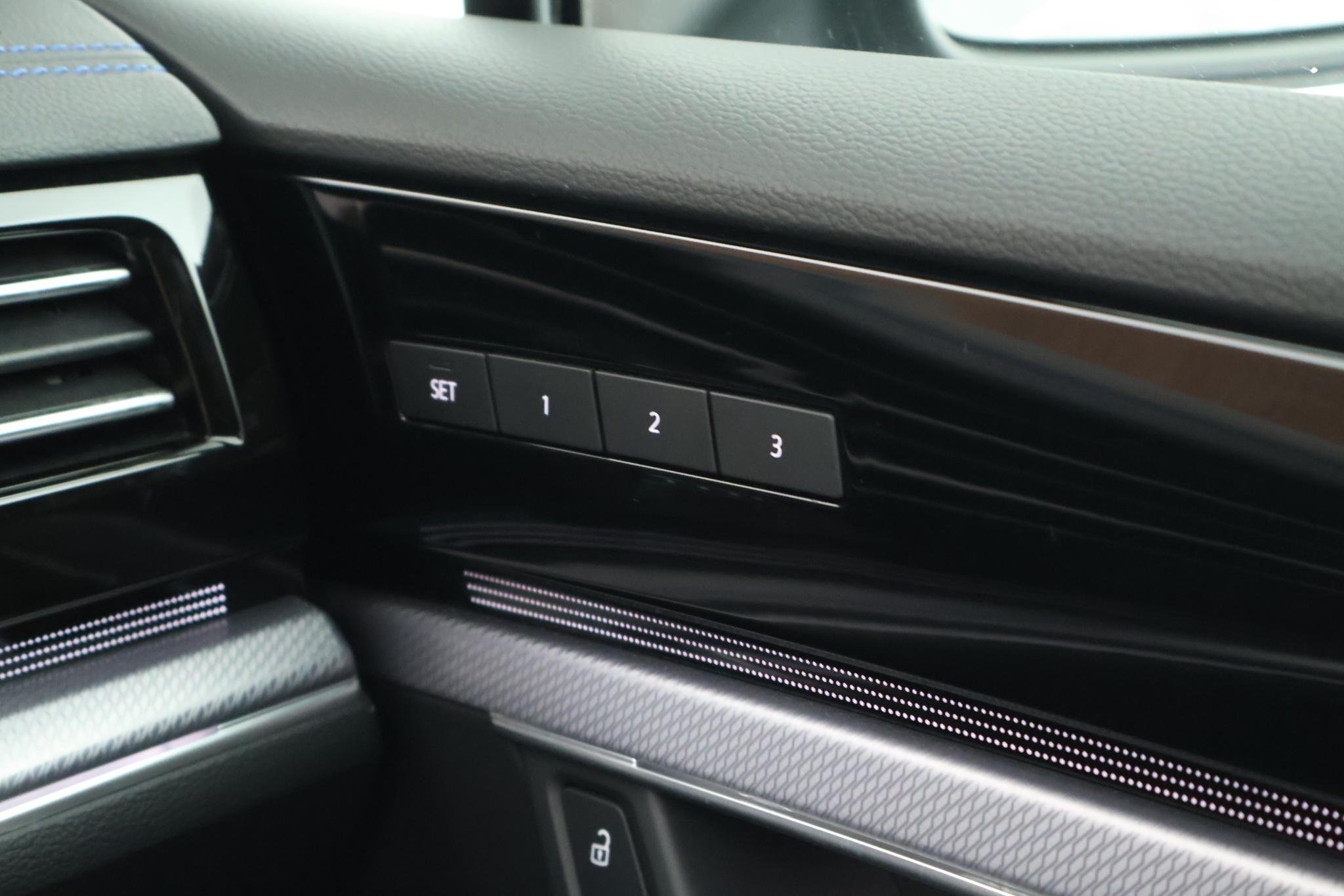 Foto van Volkswagen Touareg R