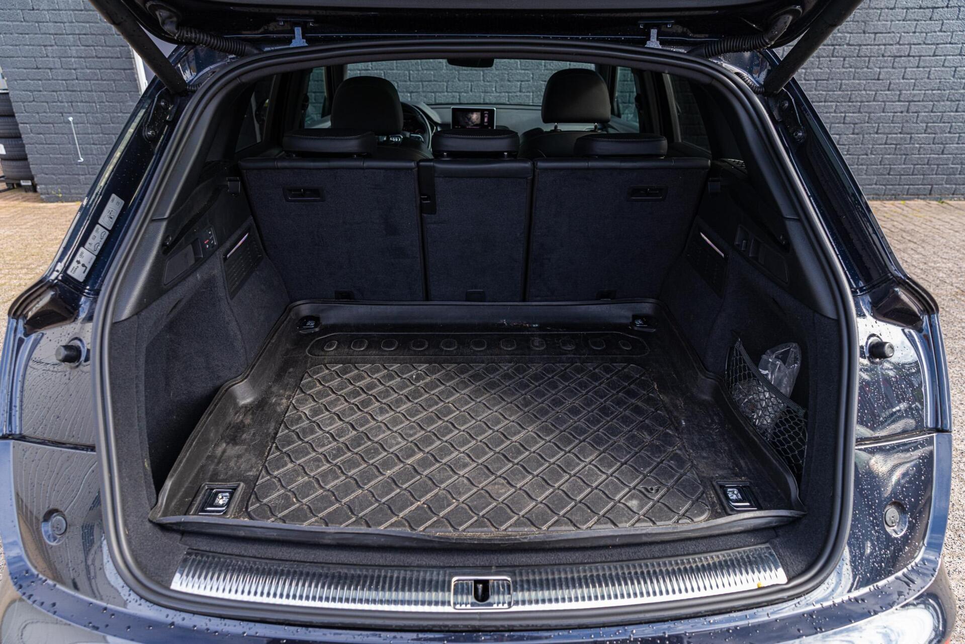 Foto van Audi Q5 55 TFSI E