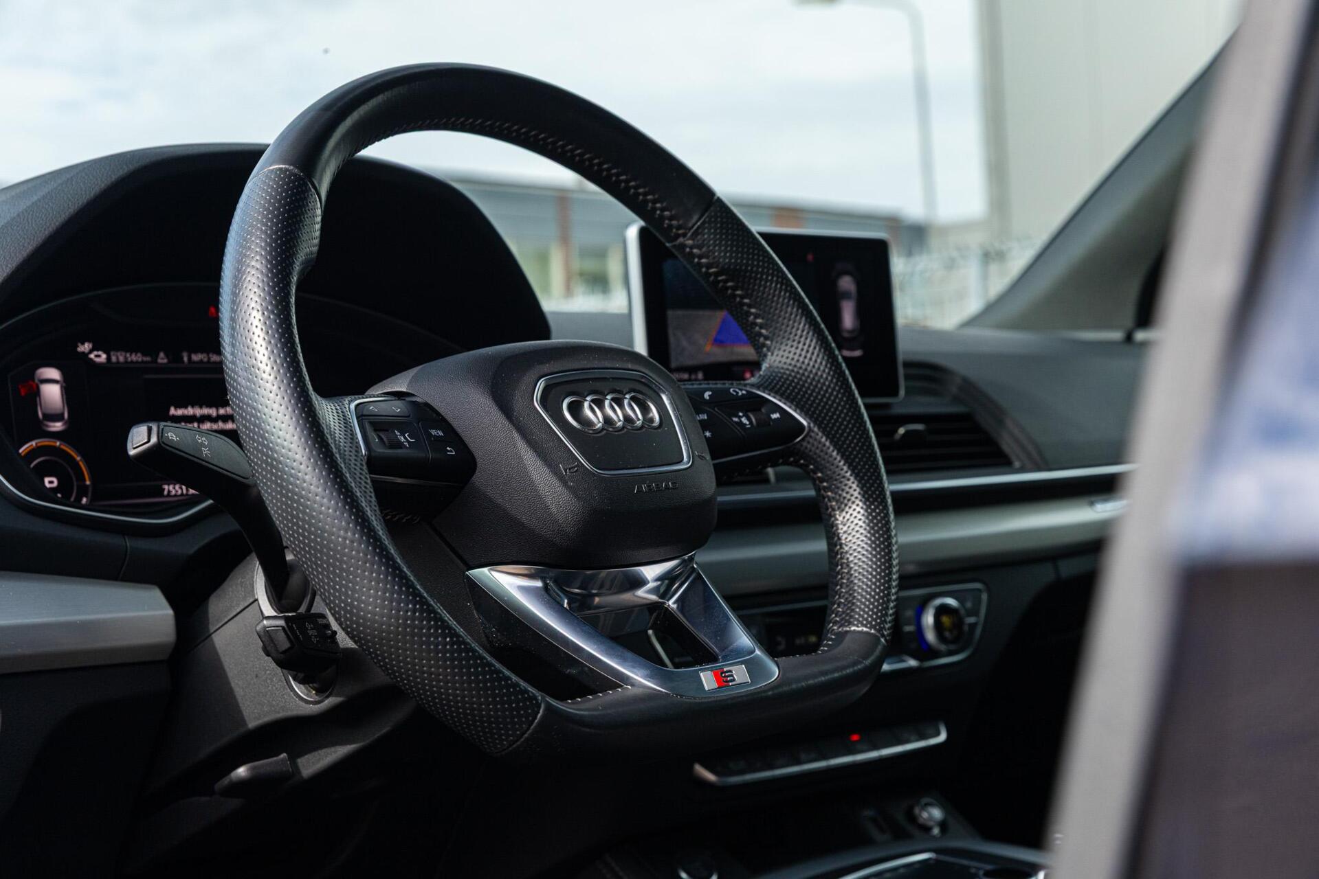 Foto van Audi Q5 55 TFSI E