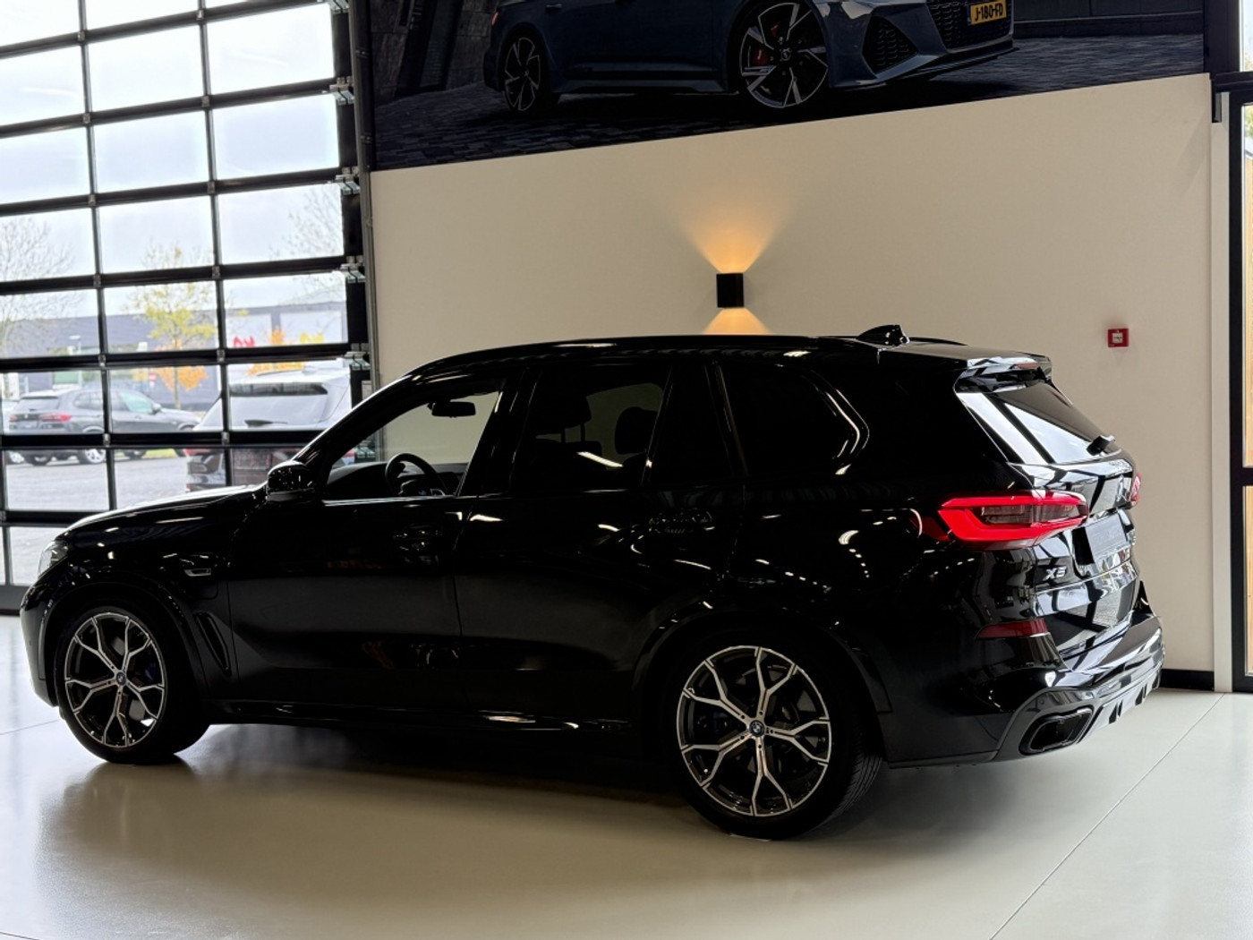 Foto van BMW X5 Xdrive45e