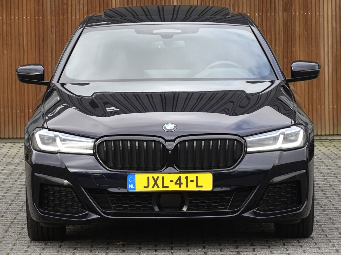Foto van BMW 530e