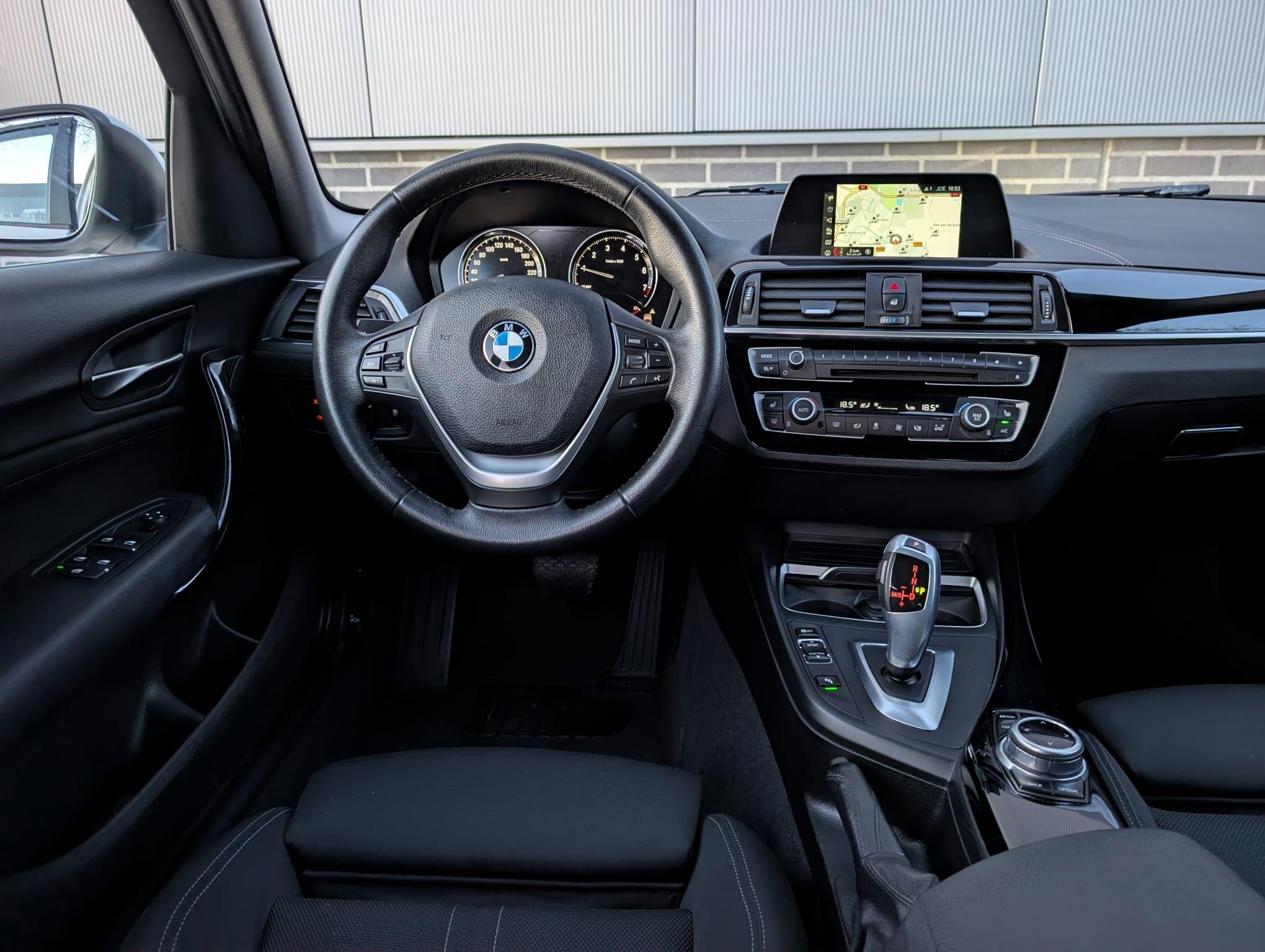 Foto van BMW 118i