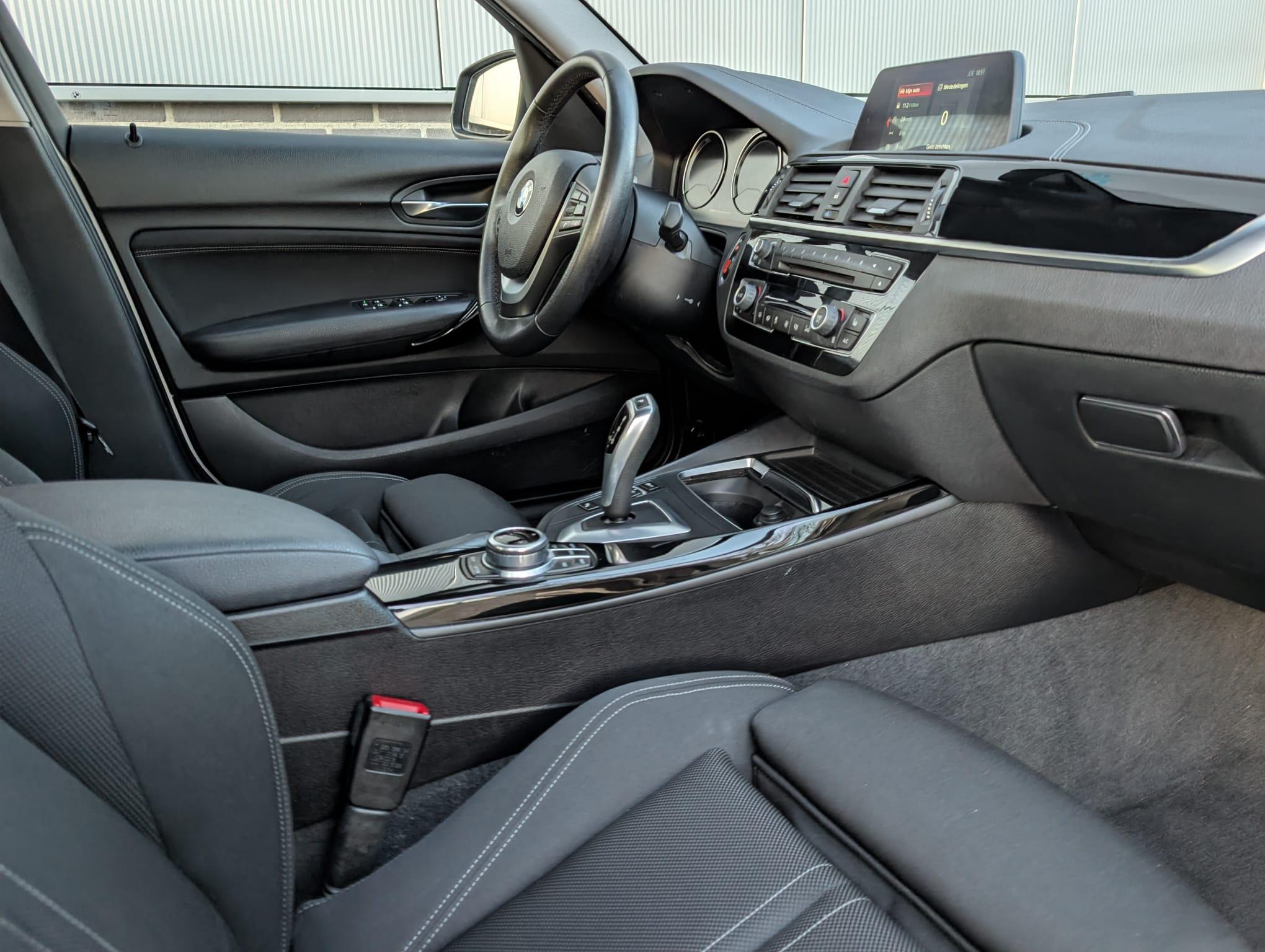 Foto van BMW 118i