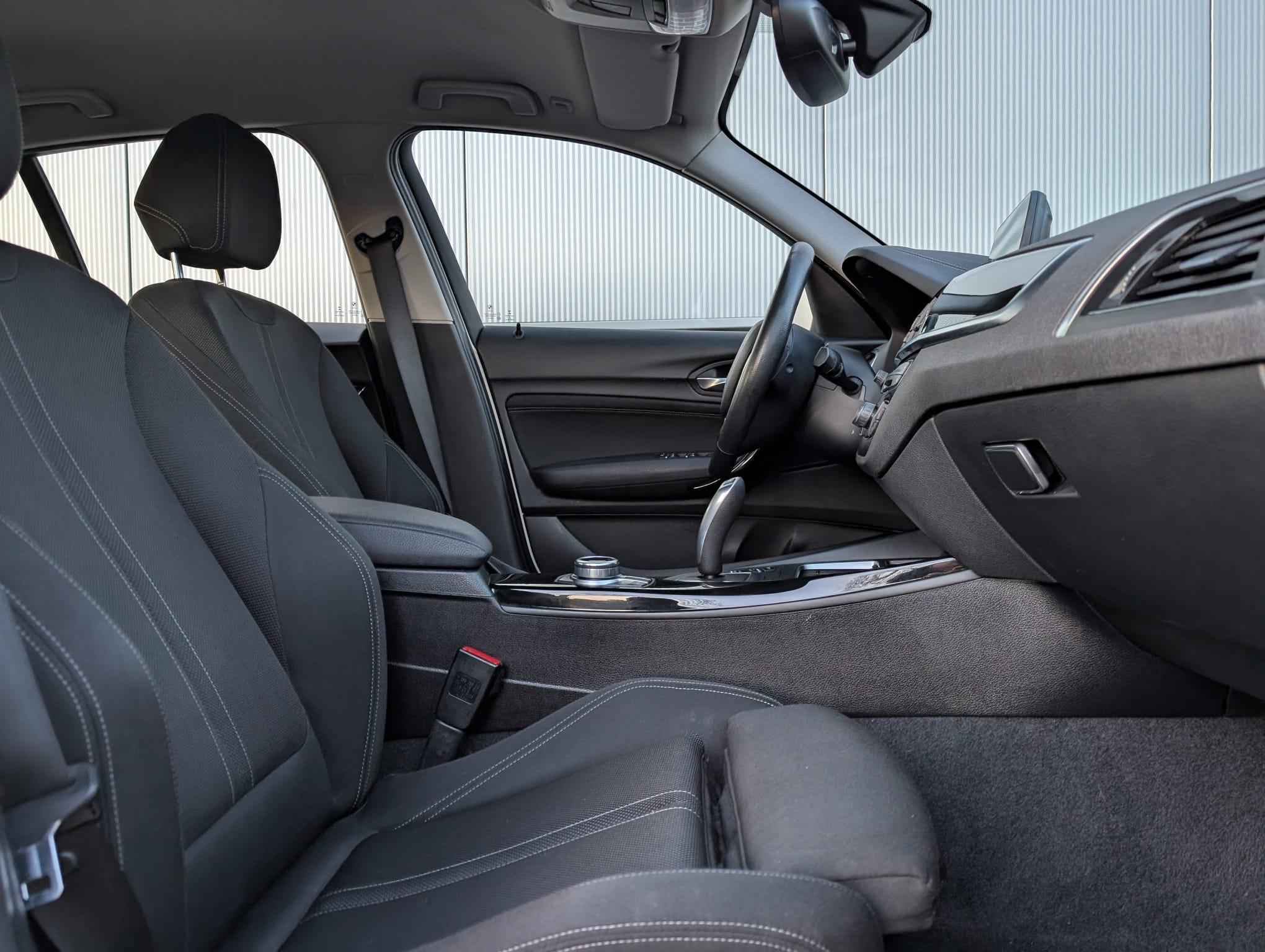 Foto van BMW 118i