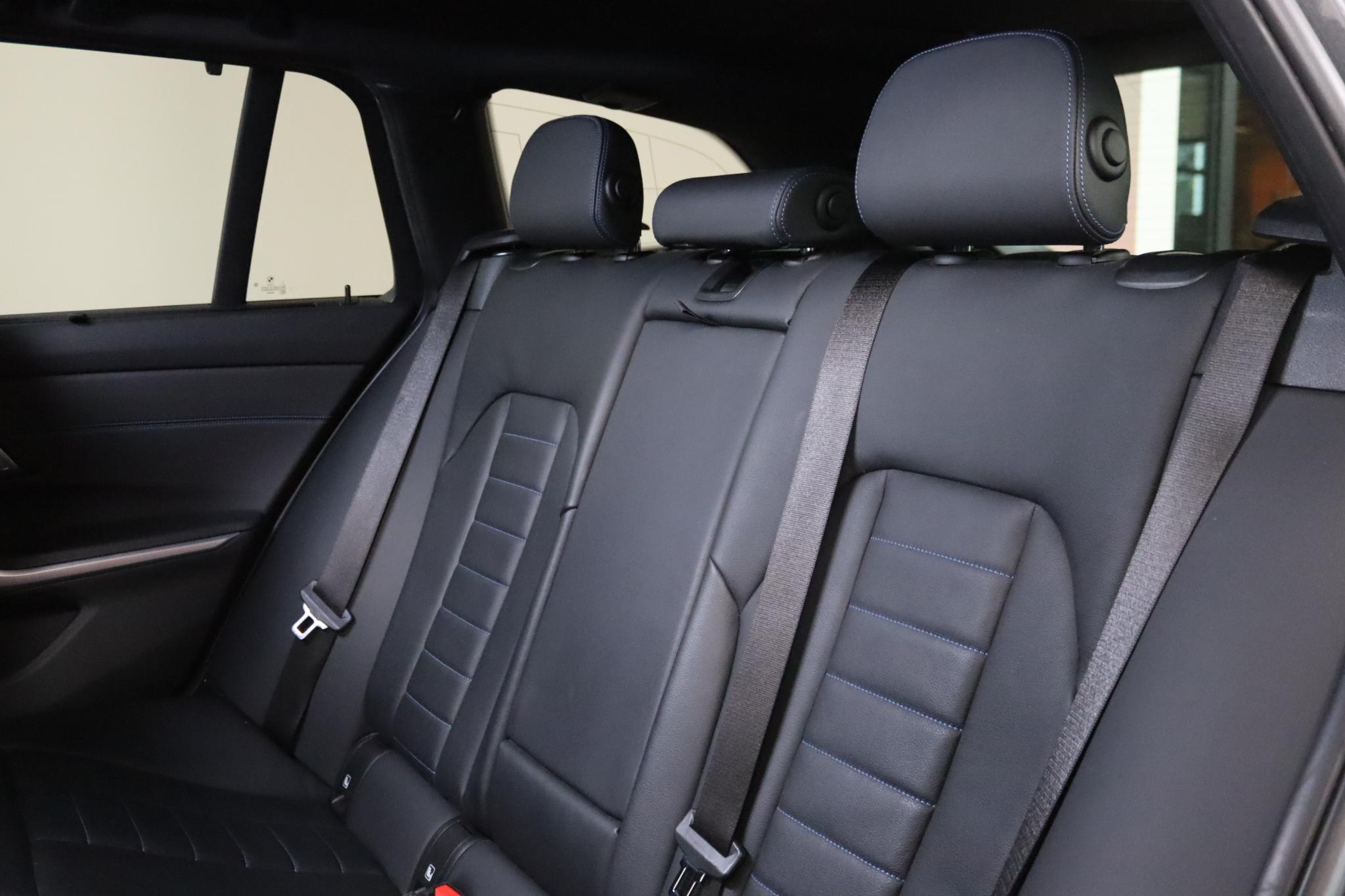 Foto van BMW 330e xDrive
