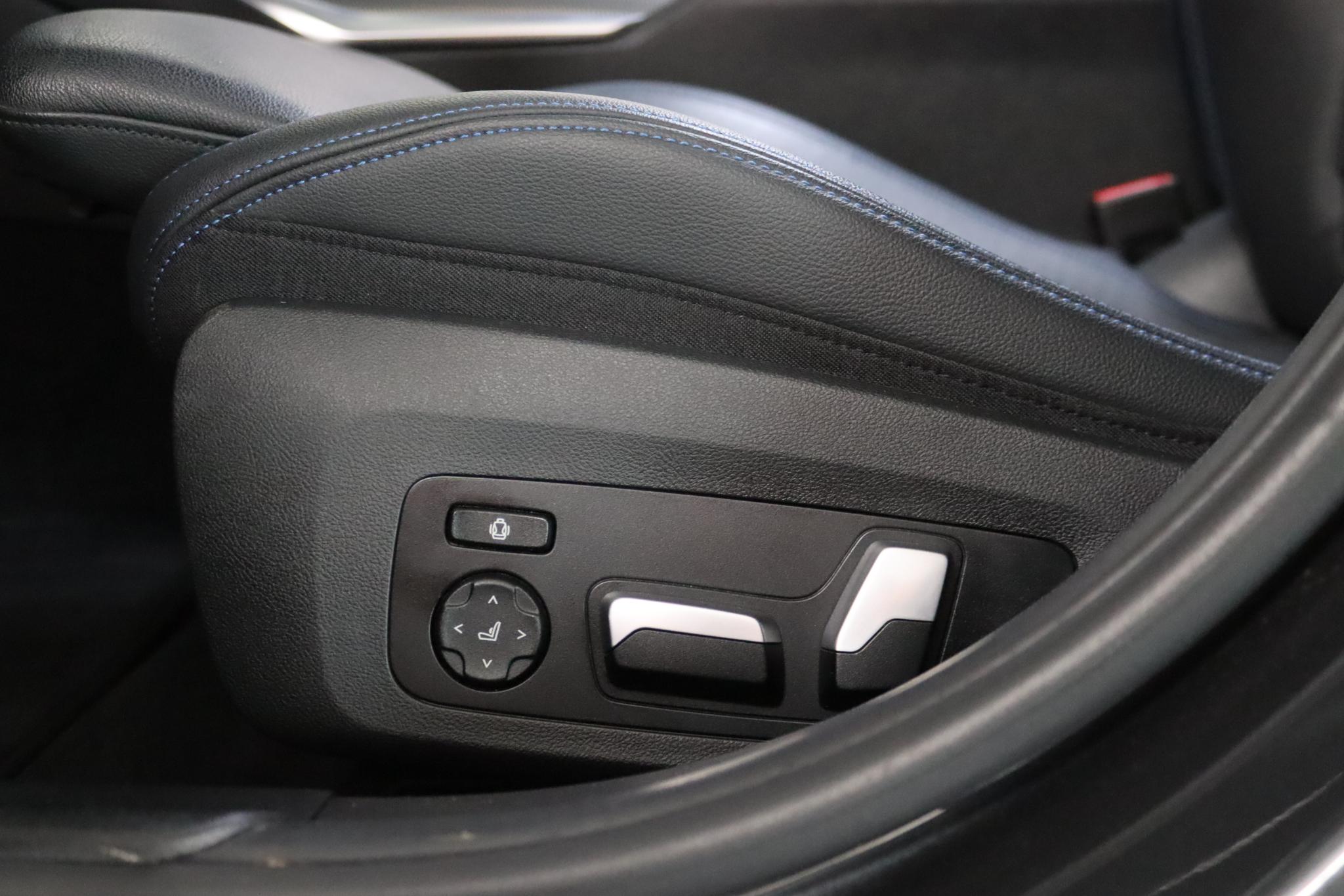Foto van BMW 330e xDrive