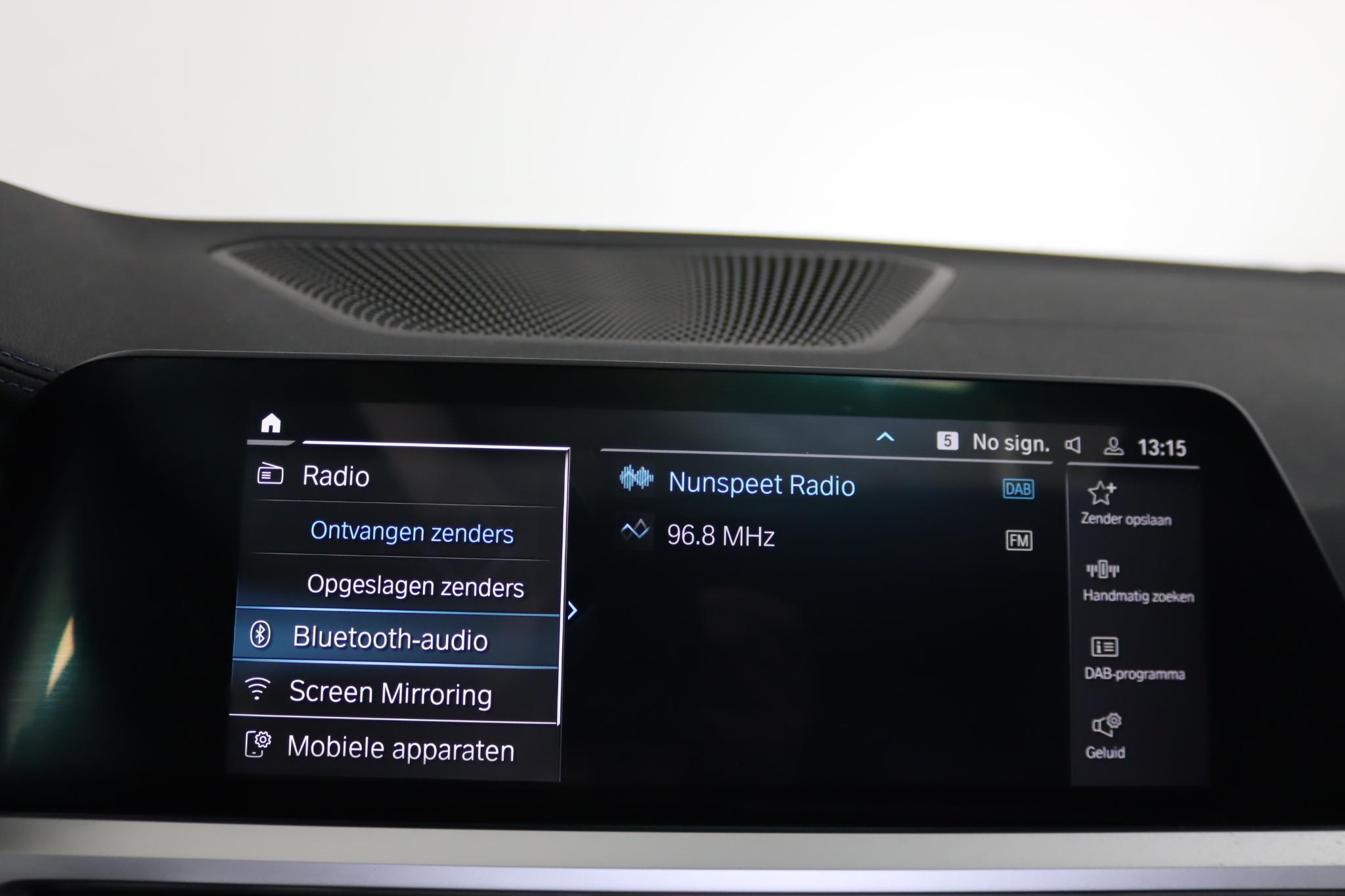Foto van BMW 330e xDrive