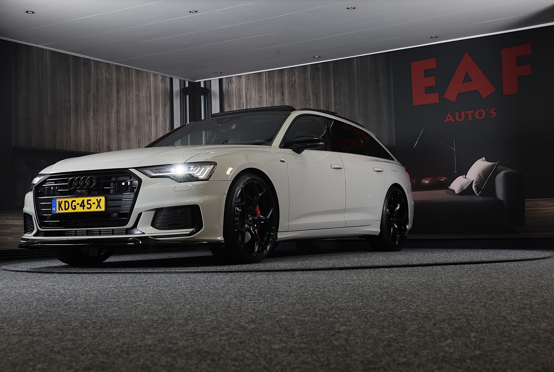 Foto van Audi A6 Avant 55 TFSI E