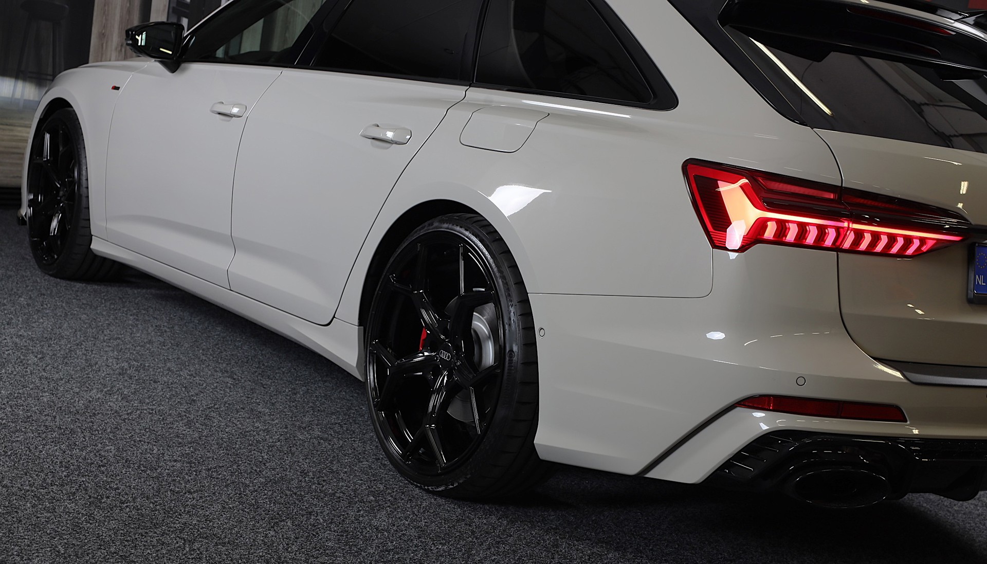 Foto van Audi A6 Avant 55 TFSI E