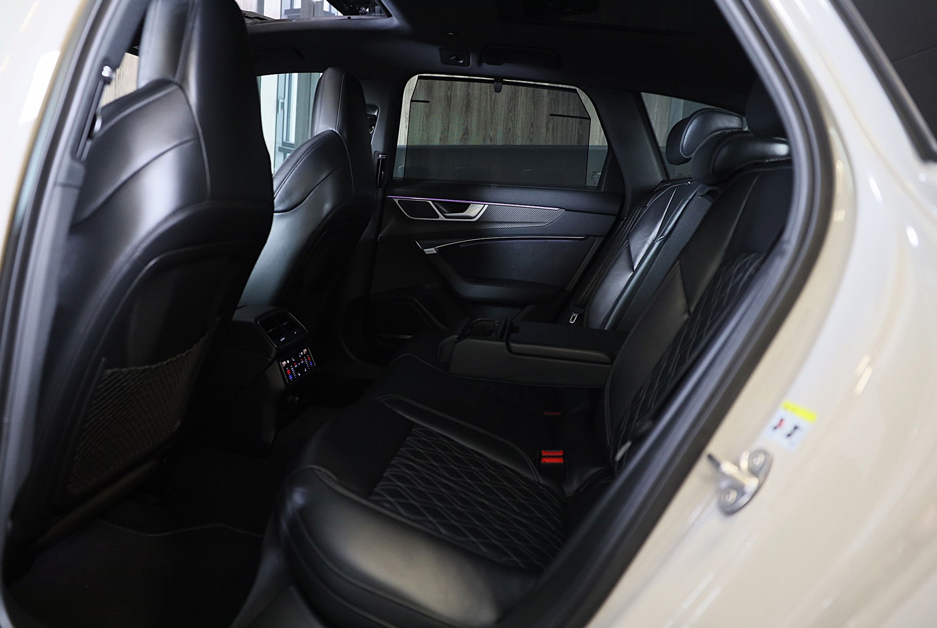 Foto van Audi A6 Avant 55 TFSI E