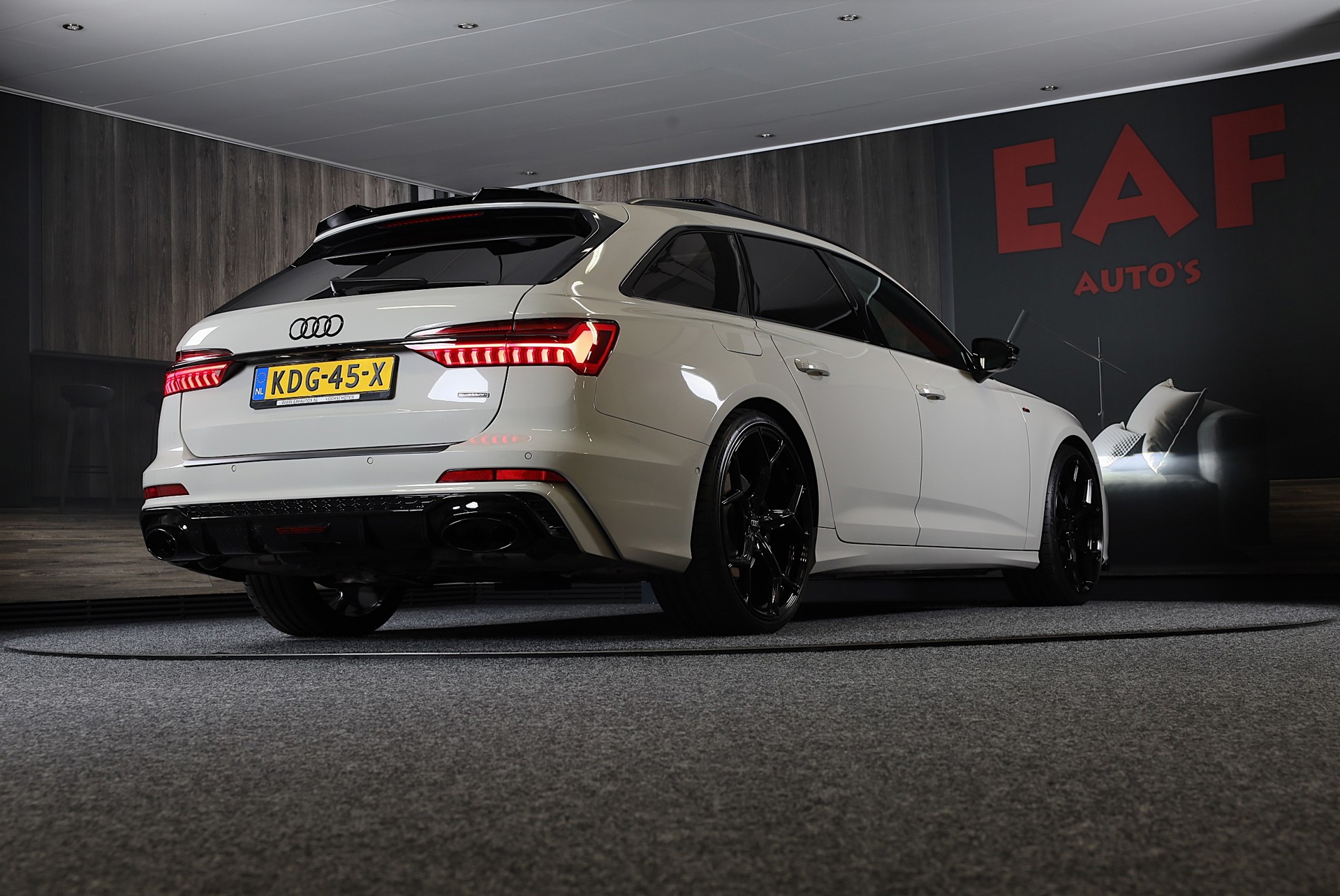 Foto van Audi A6 Avant 55 TFSI E