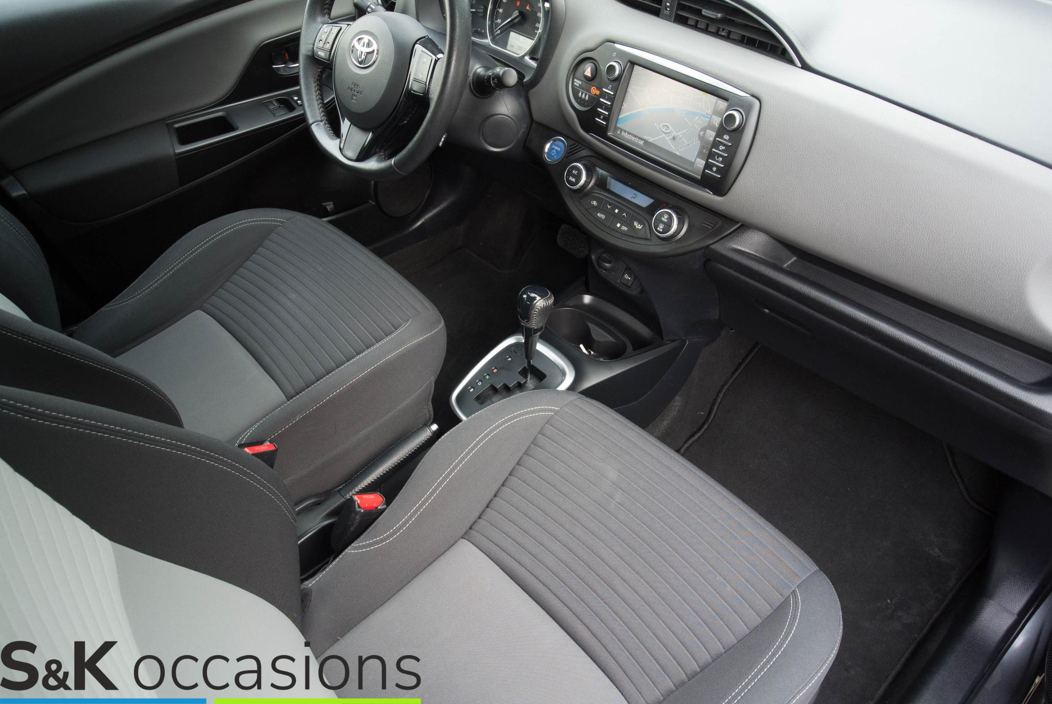 Foto van Toyota Toyota Yaris Hybrid