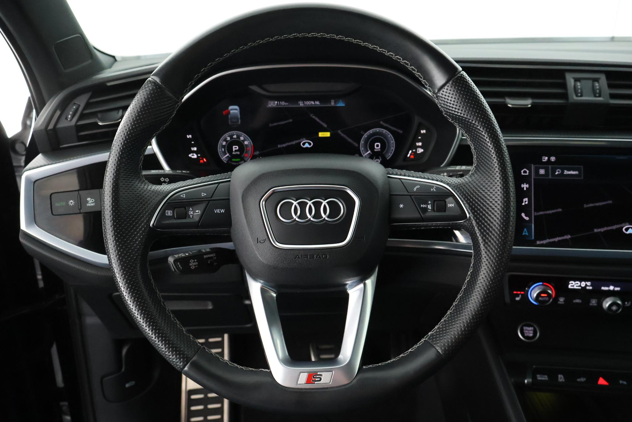 Foto van Audi Q3 Sportback E-tron