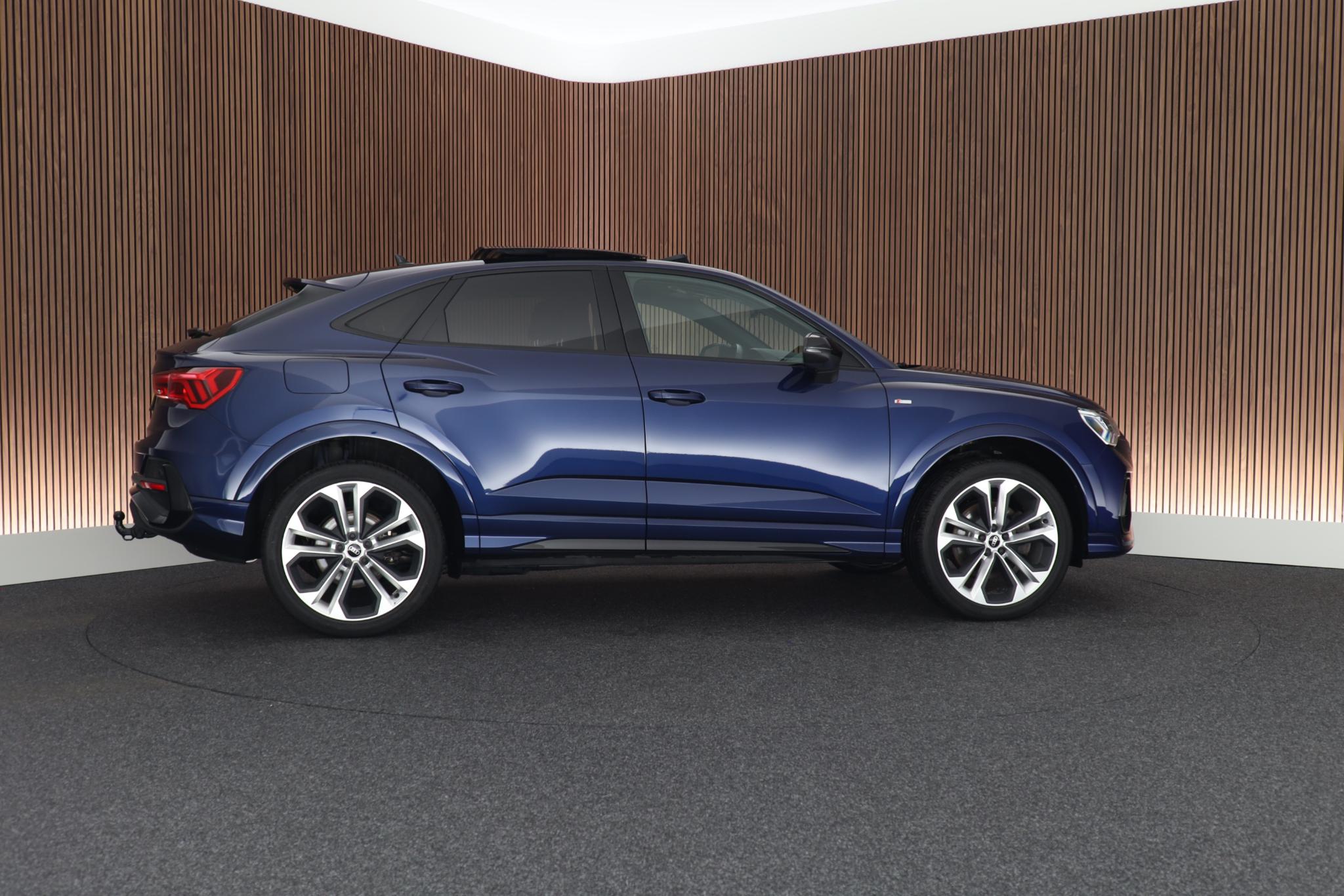 Foto van Audi Q3 Sportback E-tron