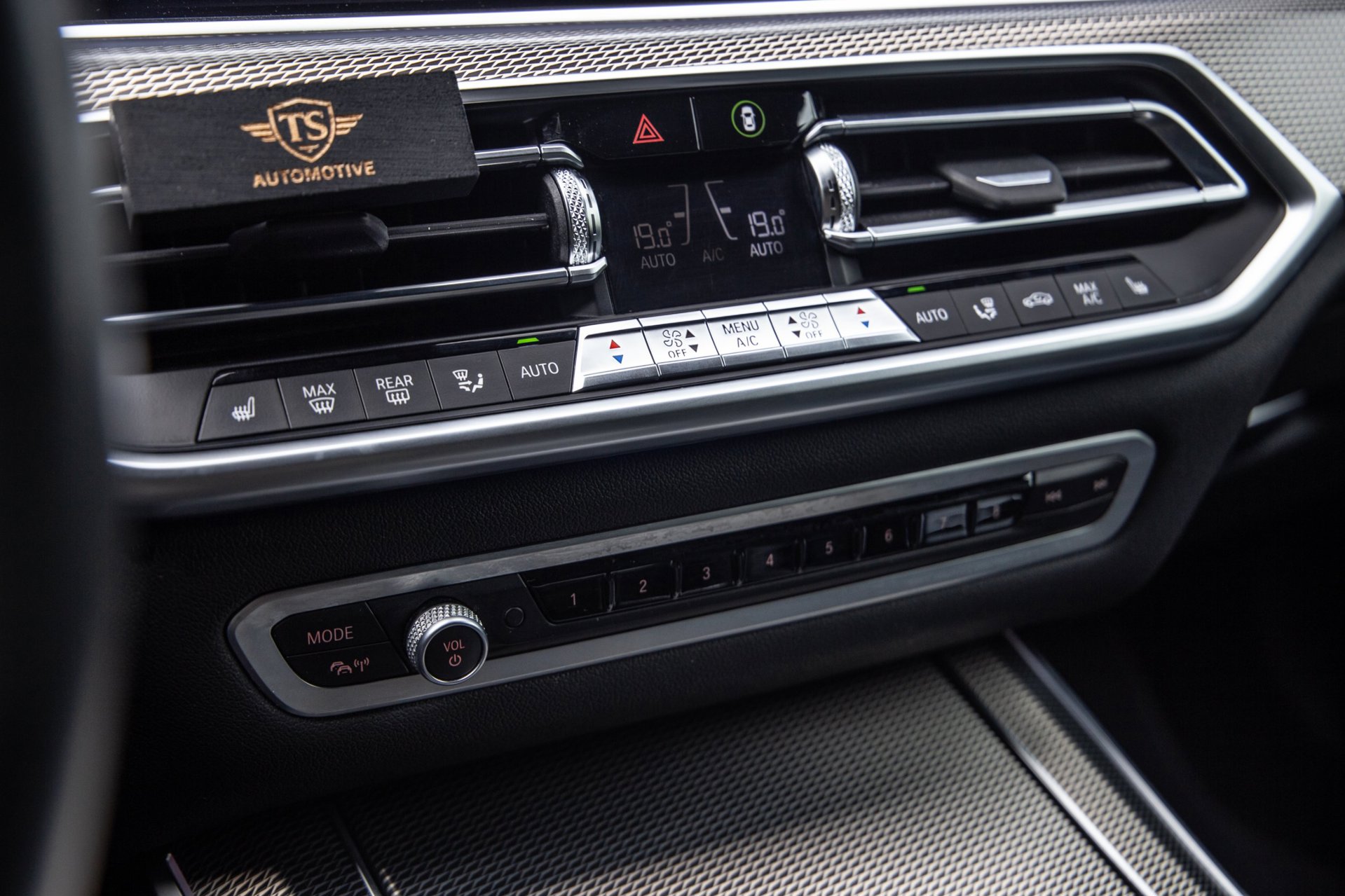 Foto van BMW X5 Xdrive45e