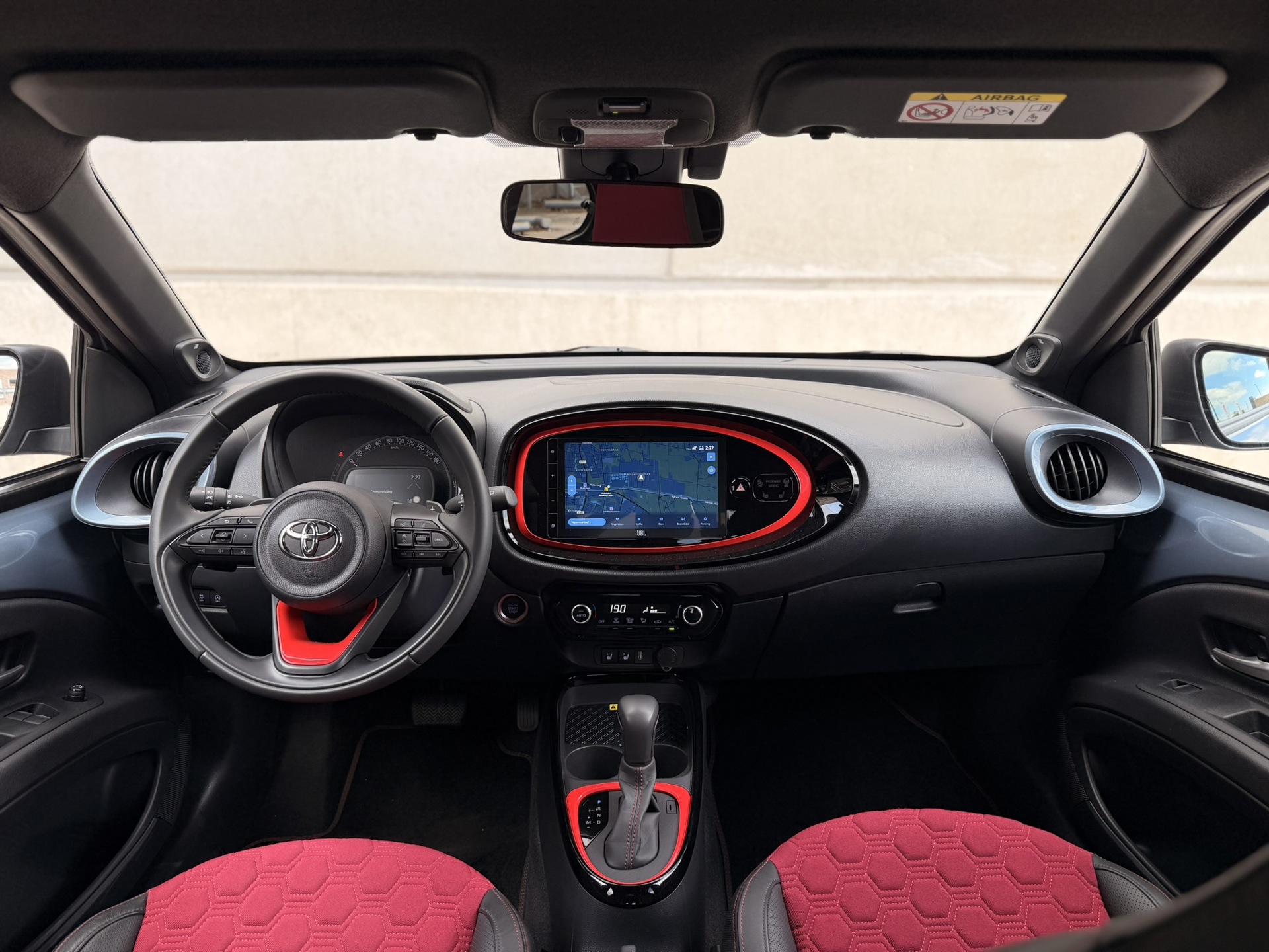 Foto van Toyota Toyota Aygo X