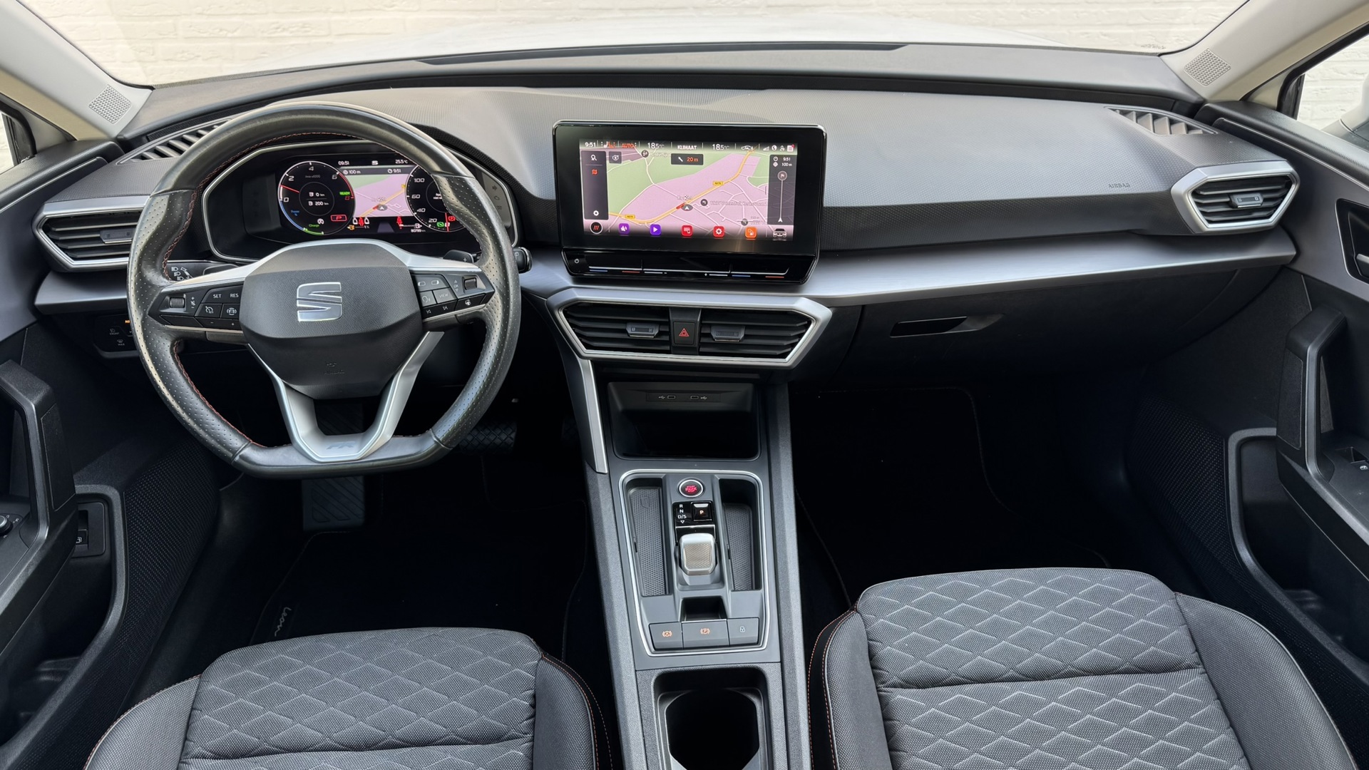 Foto van Seat Leon Sportstourer