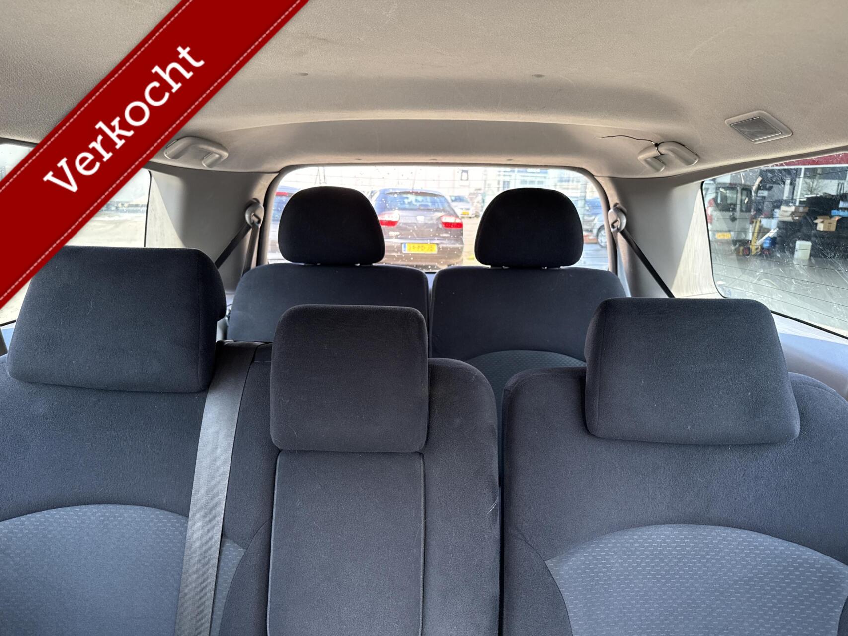 Foto van Mitsubishi Grandis