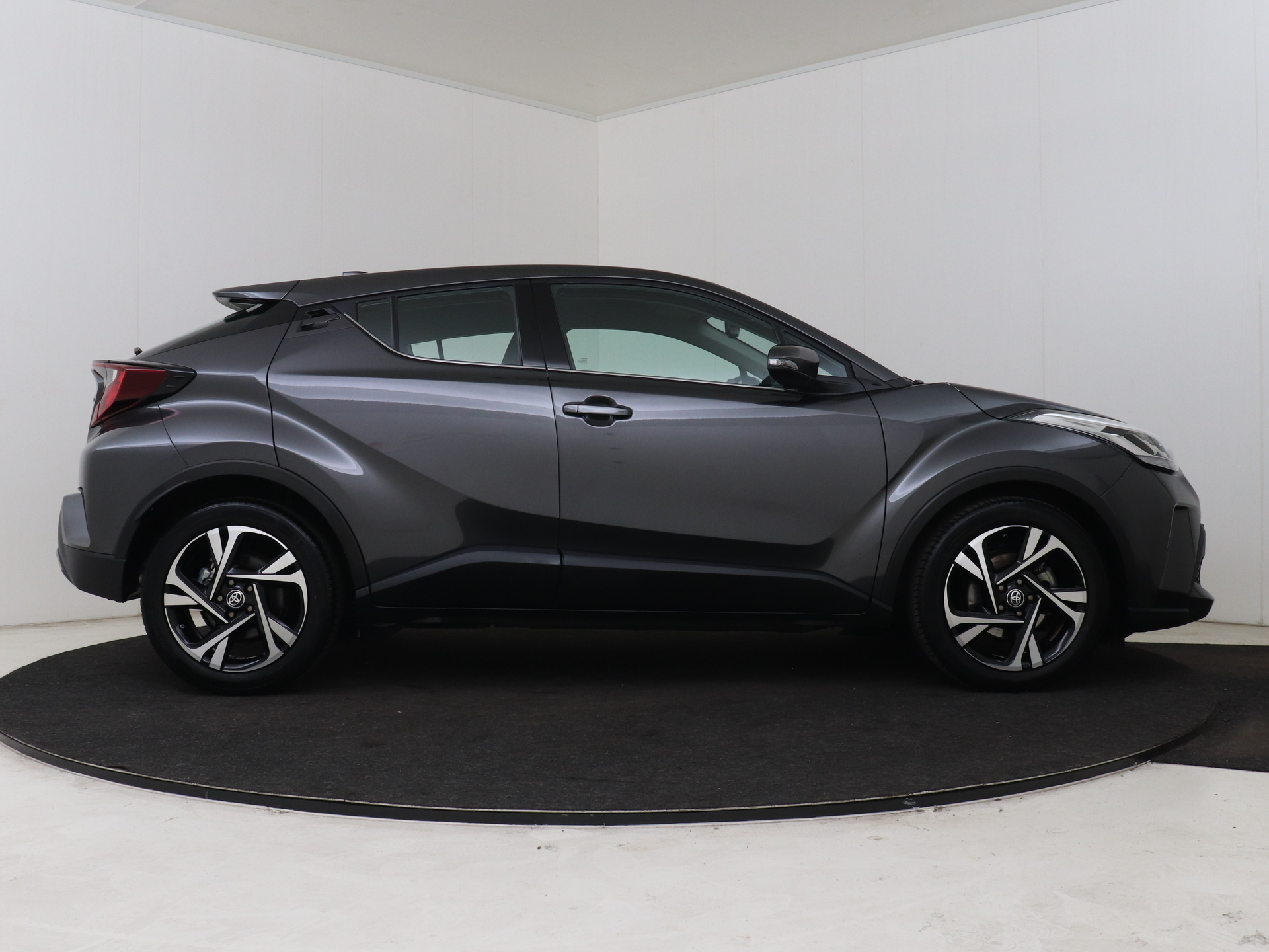 Foto van Toyota C-hr