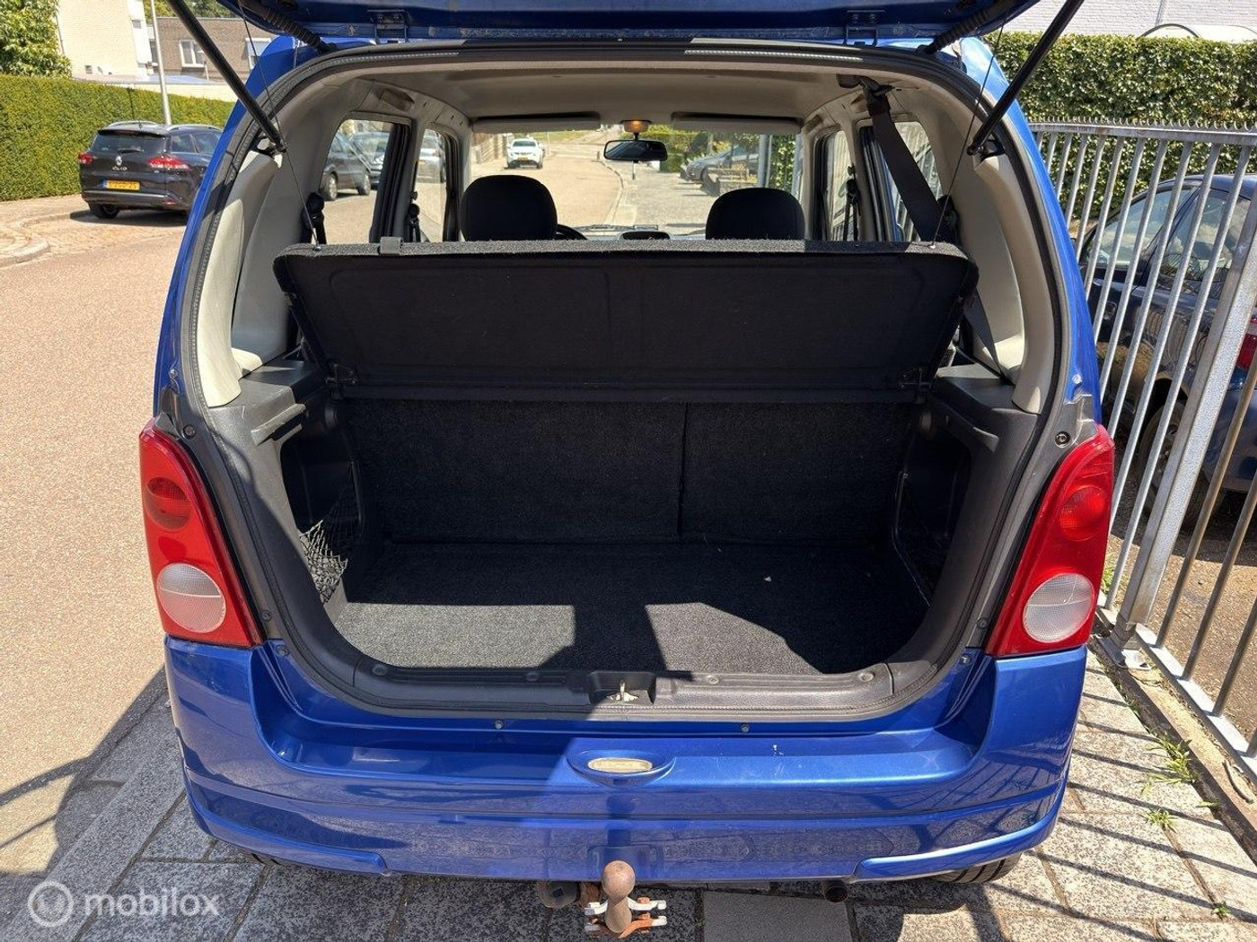 Foto van Opel Agila