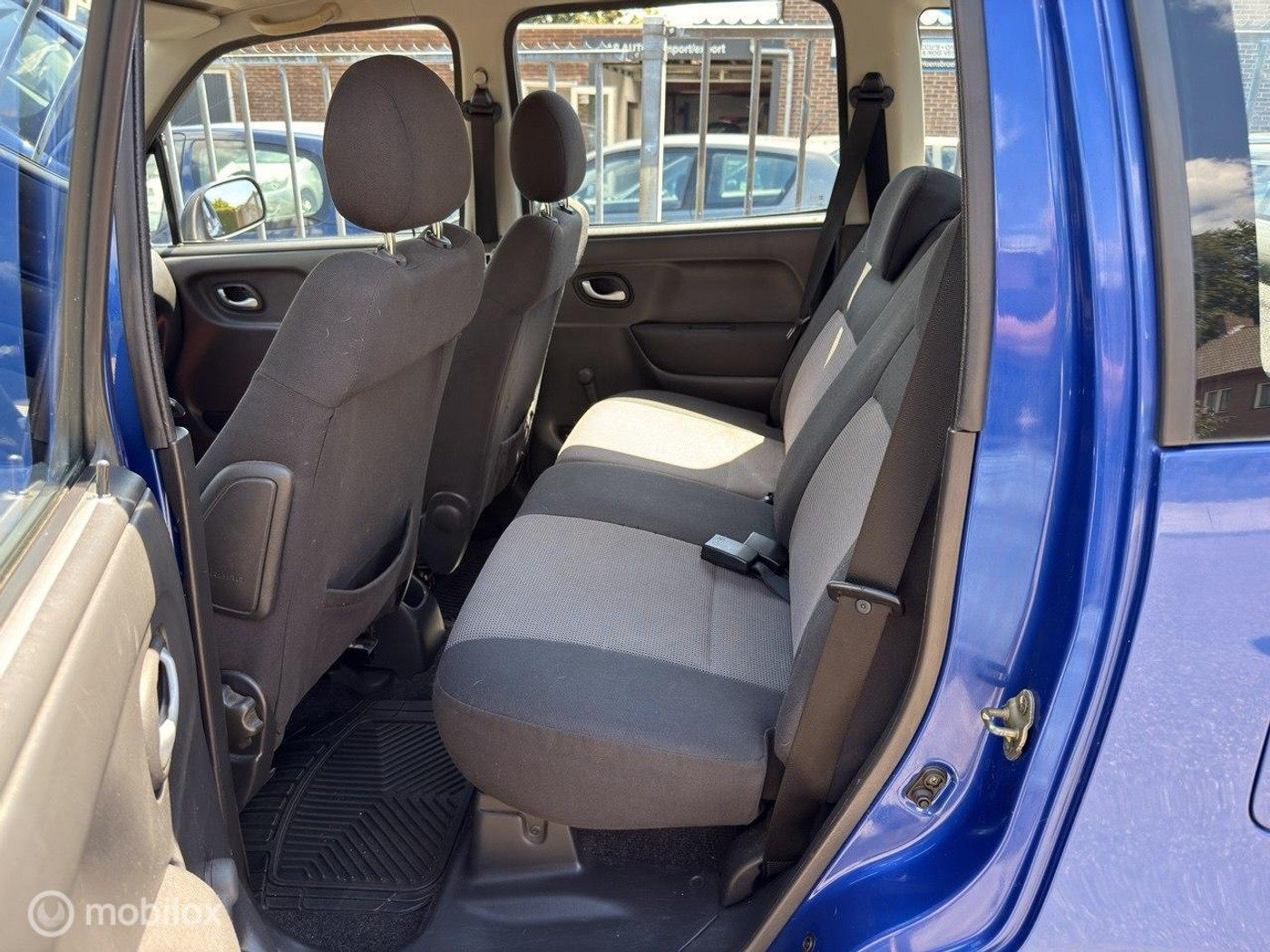 Foto van Opel Agila