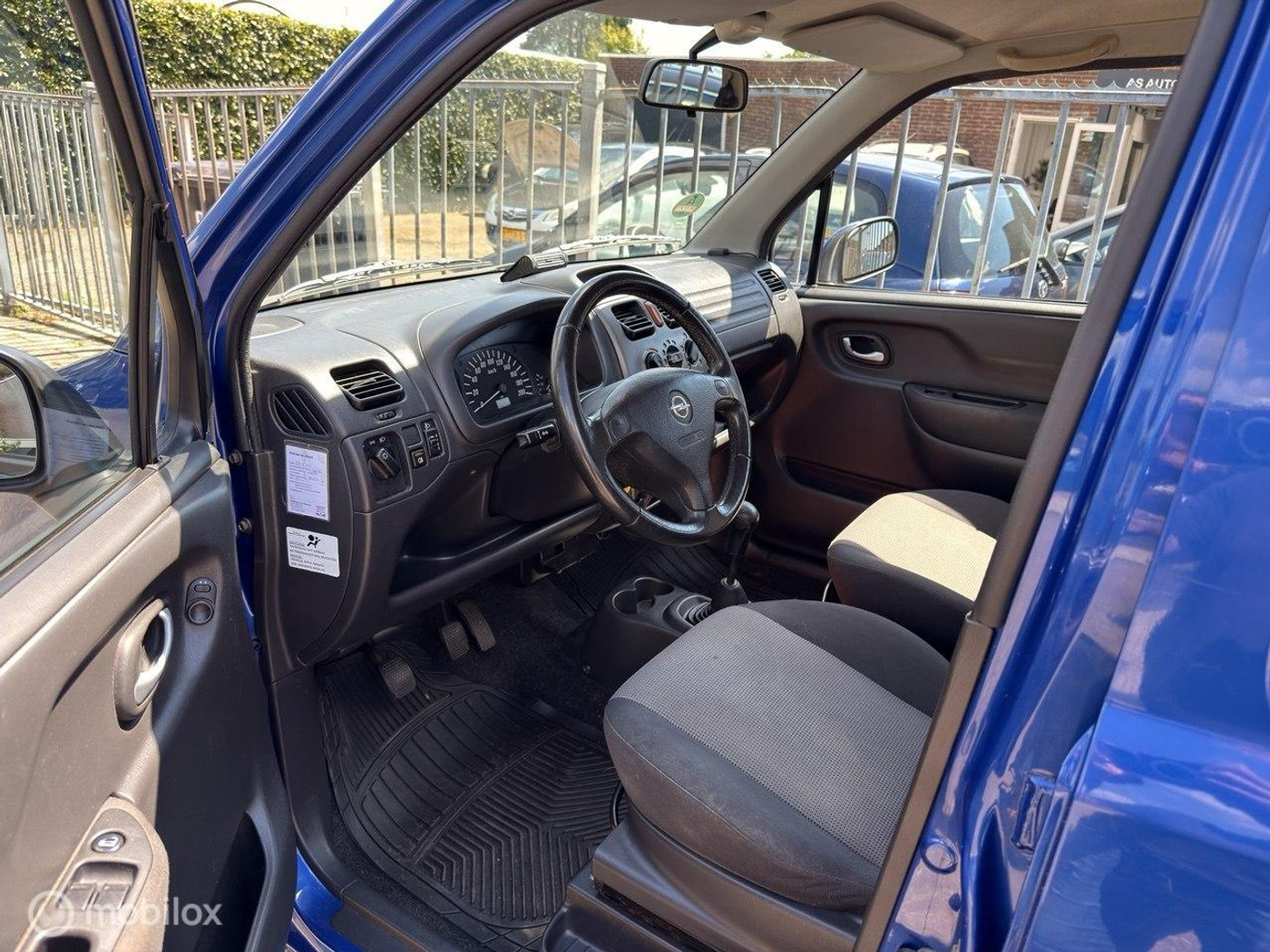 Foto van Opel Agila