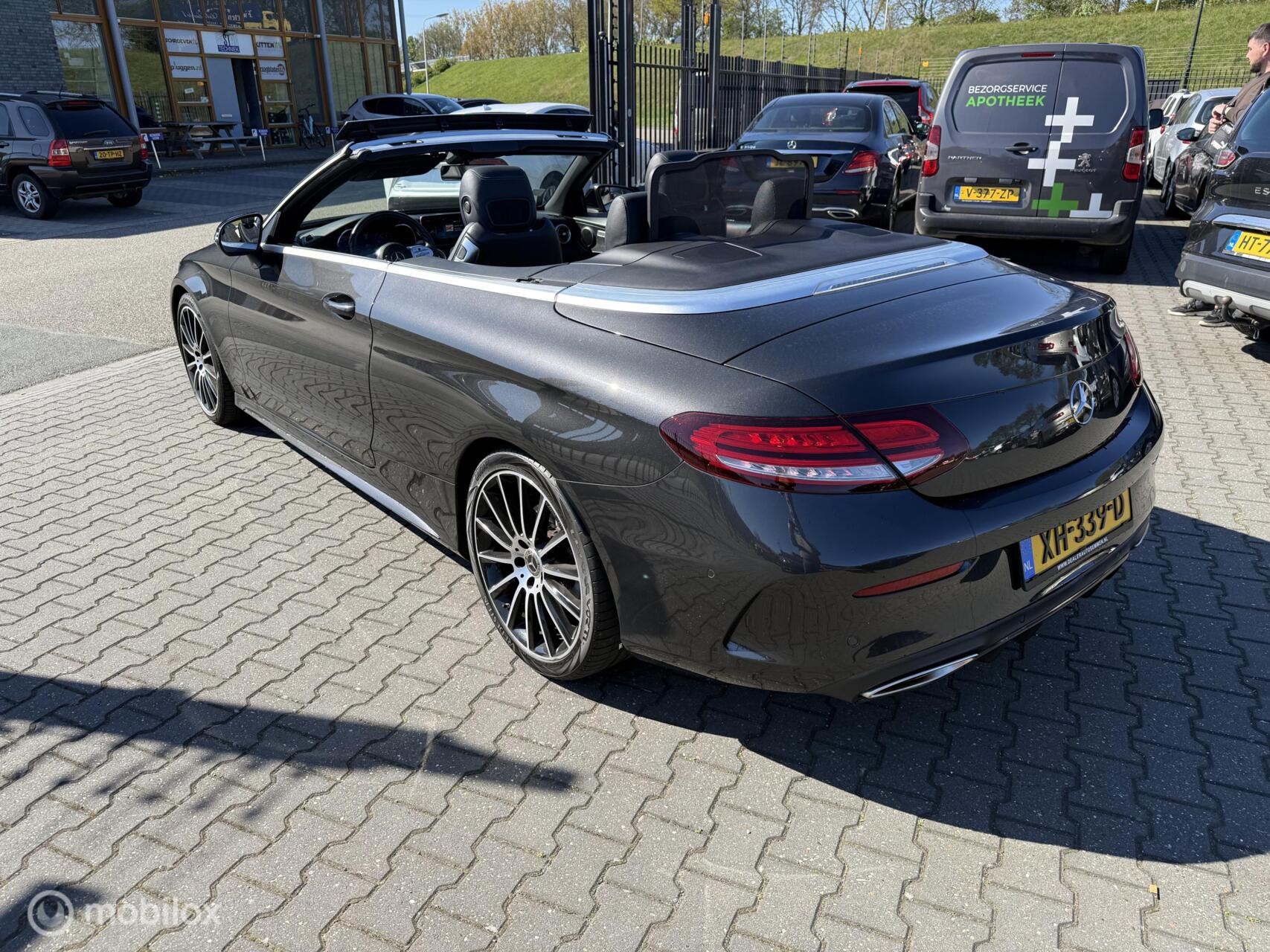 Foto van Mercedes-Benz C 200