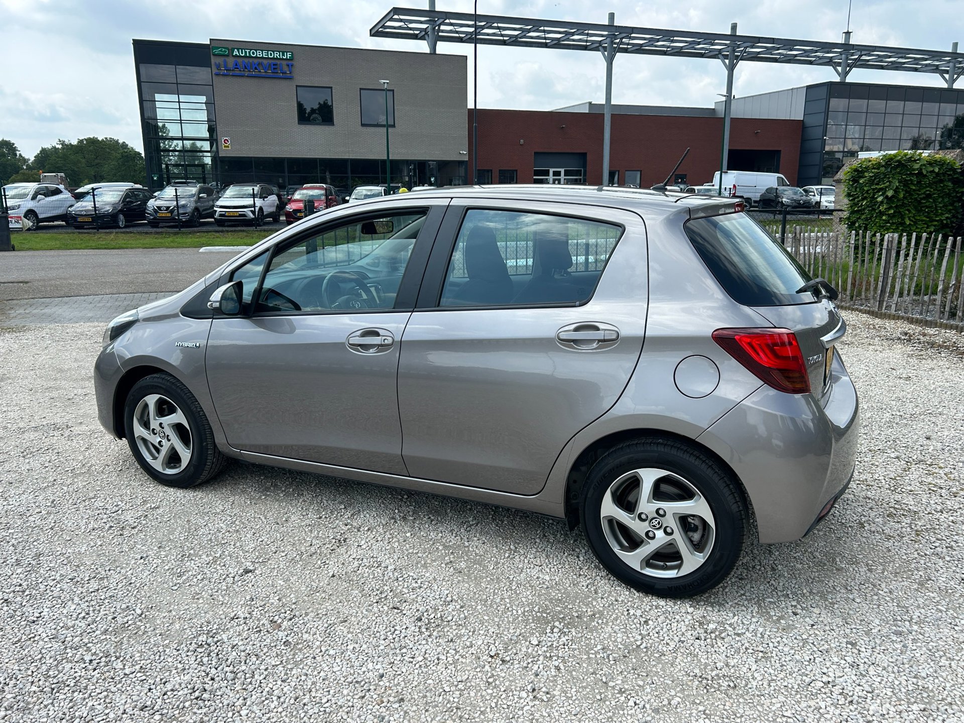 Foto van Toyota Toyota Yaris Hybrid