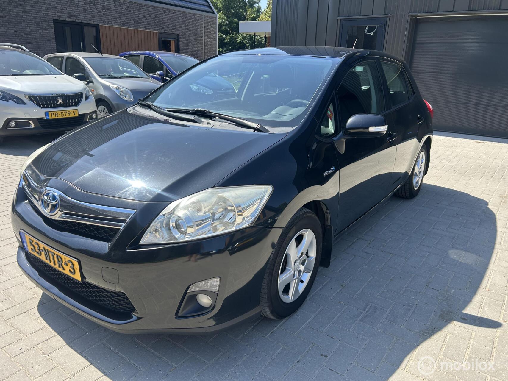 Toyota Toyota Auris 1.8 Full Hybrid Aspiration 2011 - voorkant