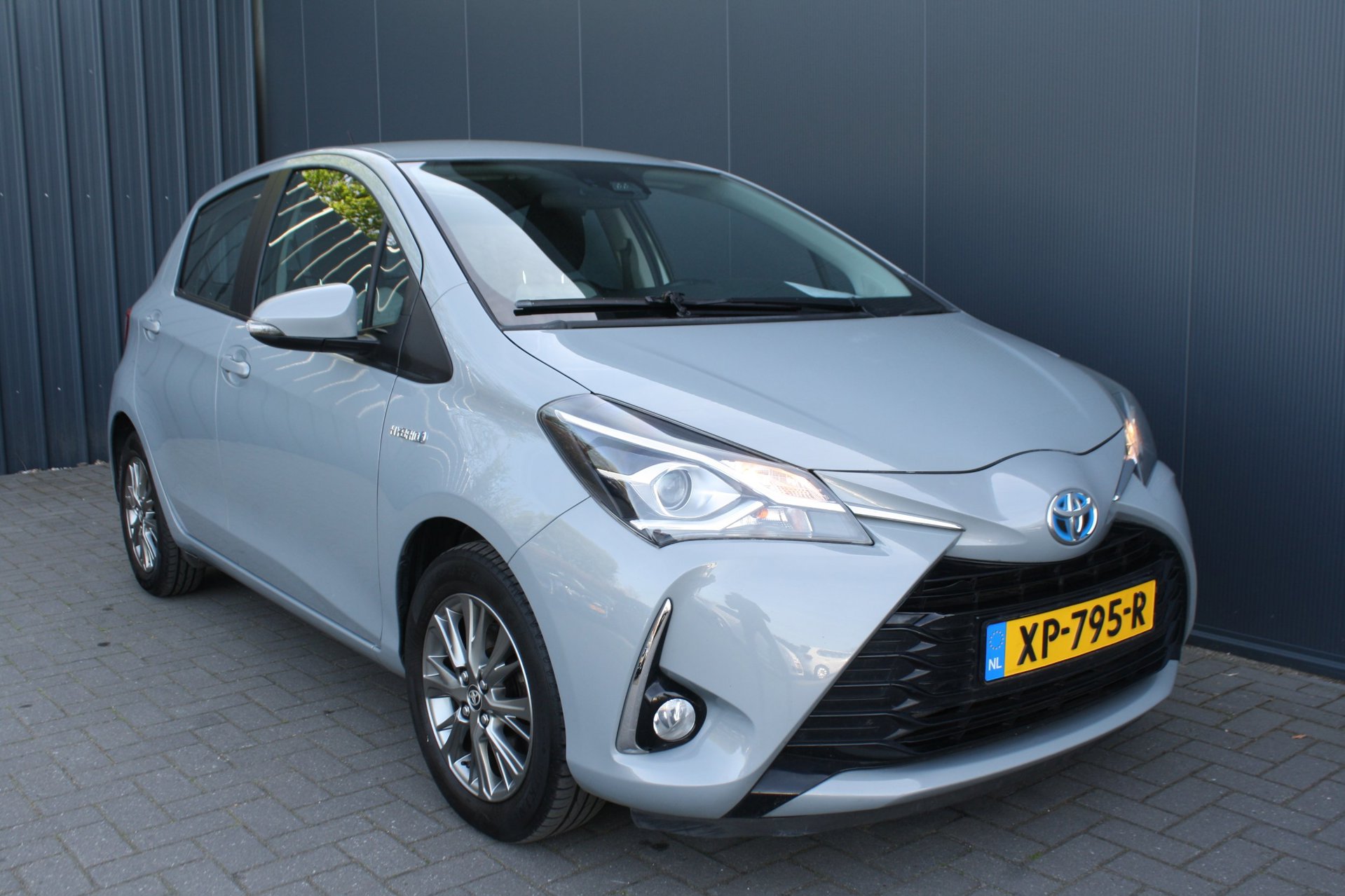 Foto van Toyota Toyota Yaris Hybrid